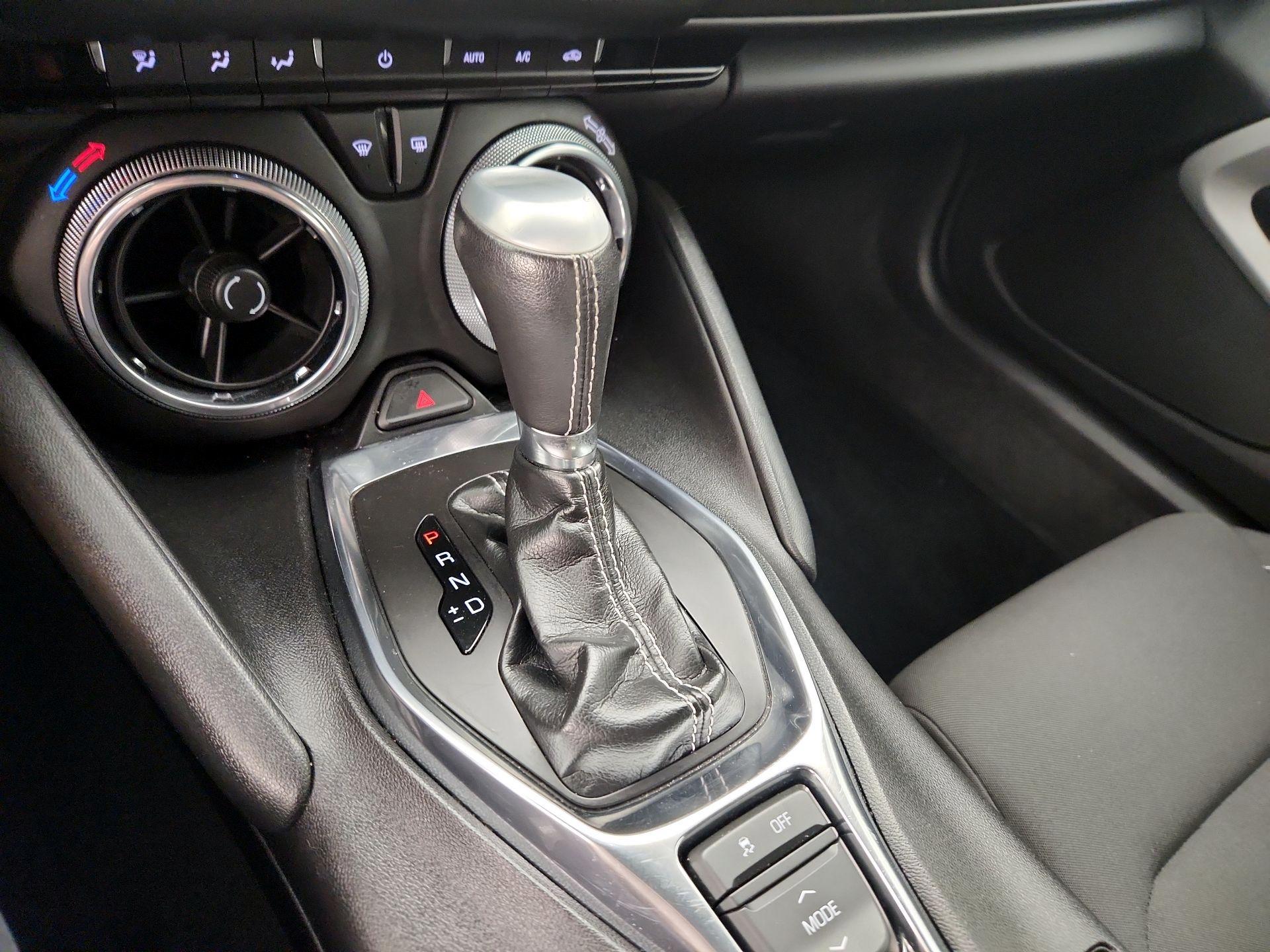 Thumbnail: 2020 Chevrolet Camaro - 16