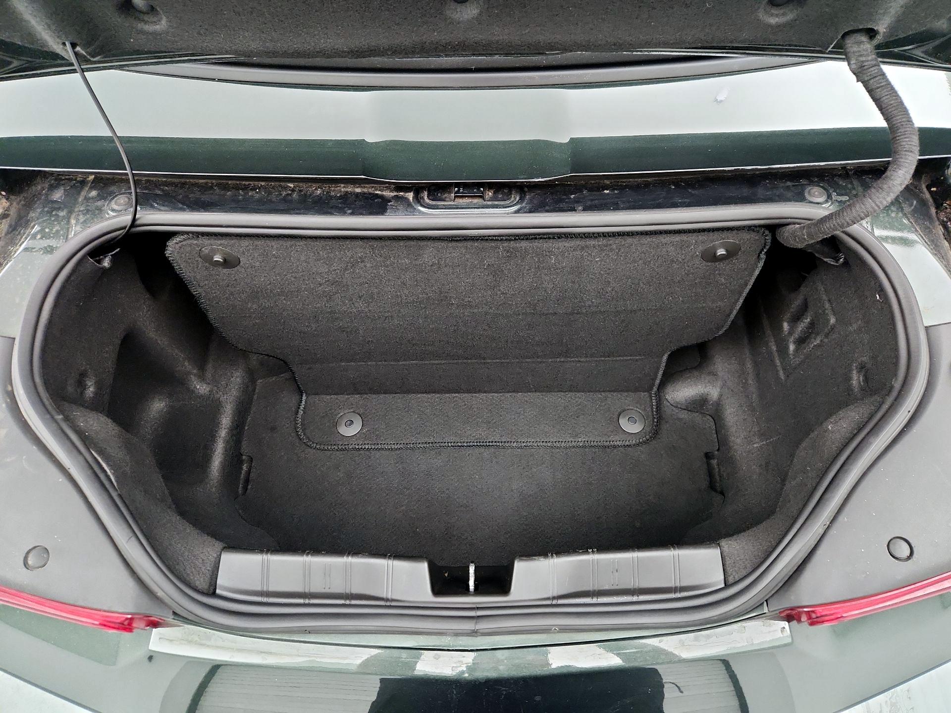 Thumbnail: 2020 Chevrolet Camaro - 17