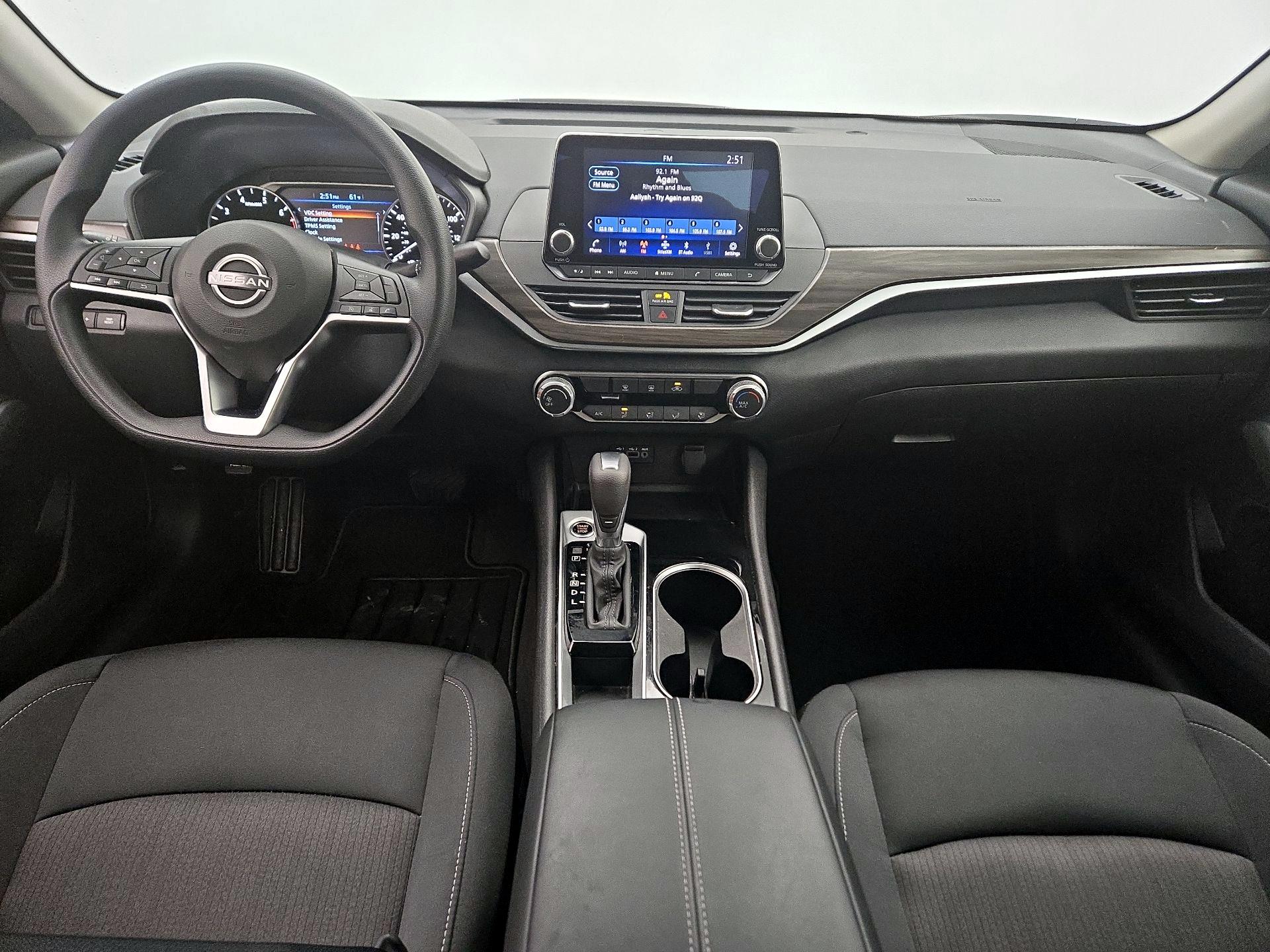 Thumbnail: 2024 Nissan Altima - 9