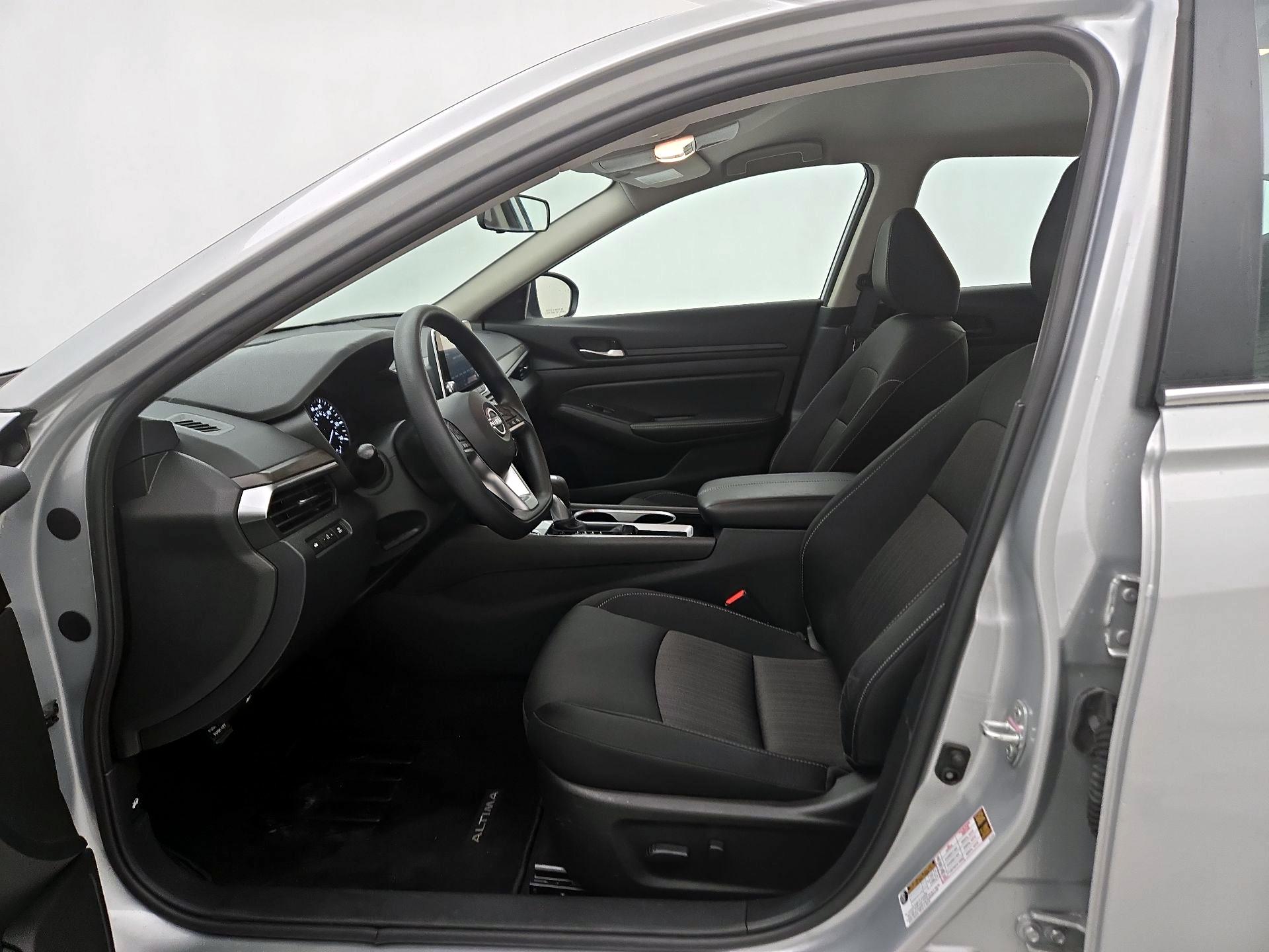 Thumbnail: 2024 Nissan Altima - 11