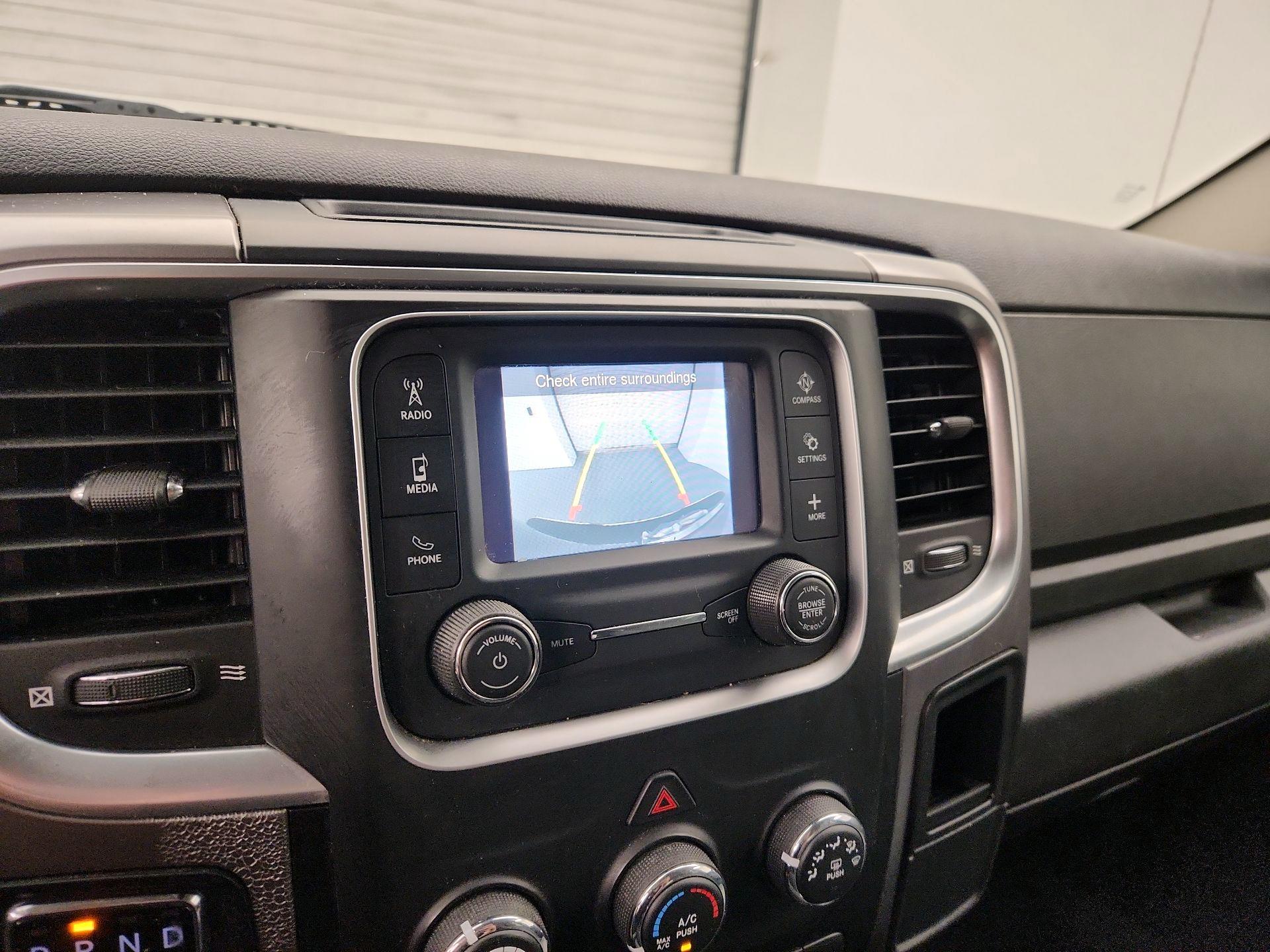 Thumbnail: 2022 RAM 1500 Classic - 14