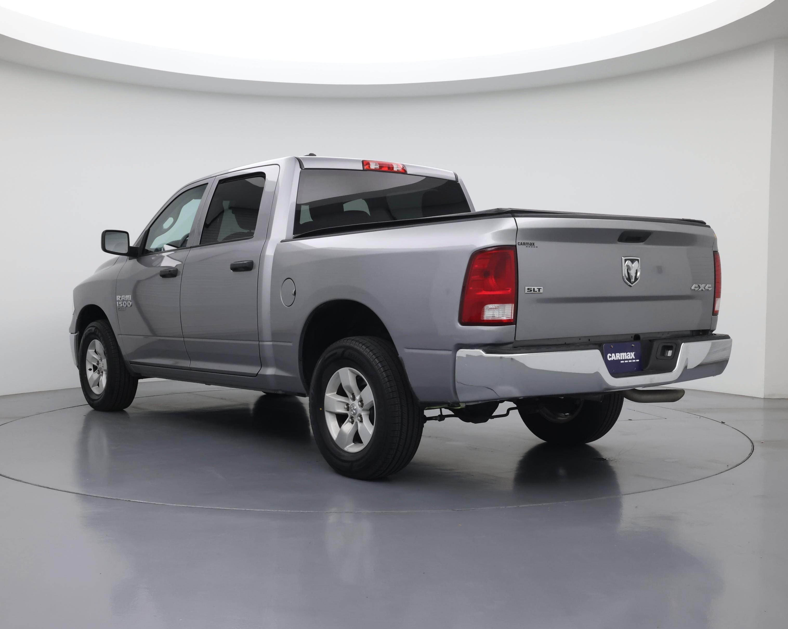 Thumbnail: 2022 RAM 1500 Classic - 2