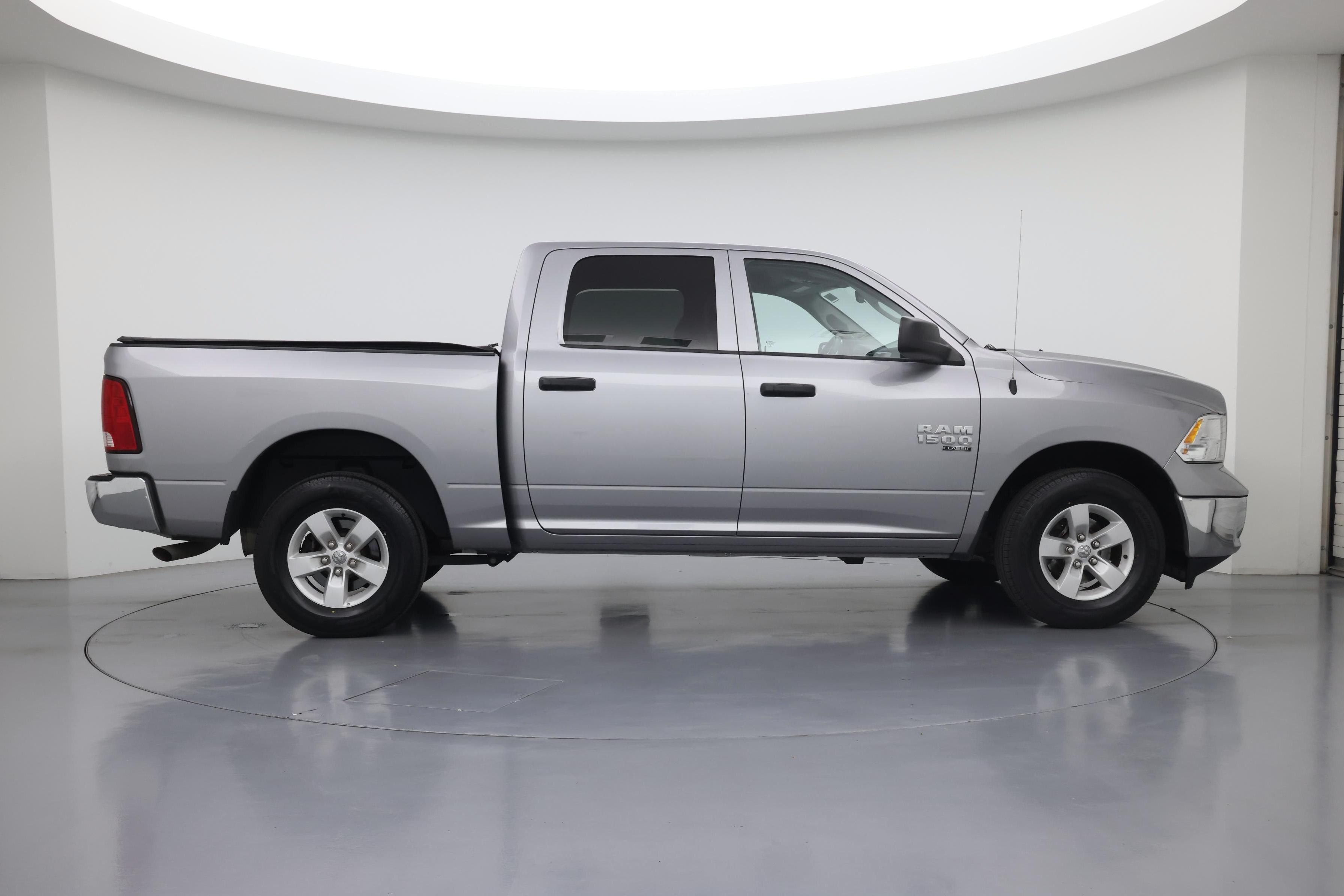 Thumbnail: 2022 RAM 1500 Classic - 7