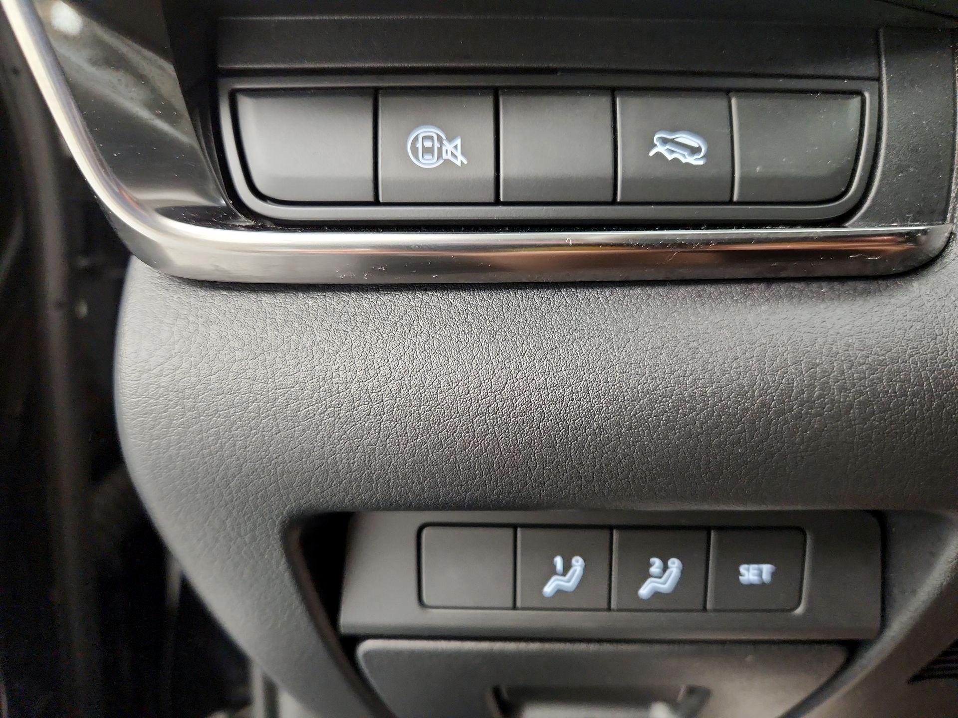 Thumbnail: 2025 Mazda CX-30 - 13