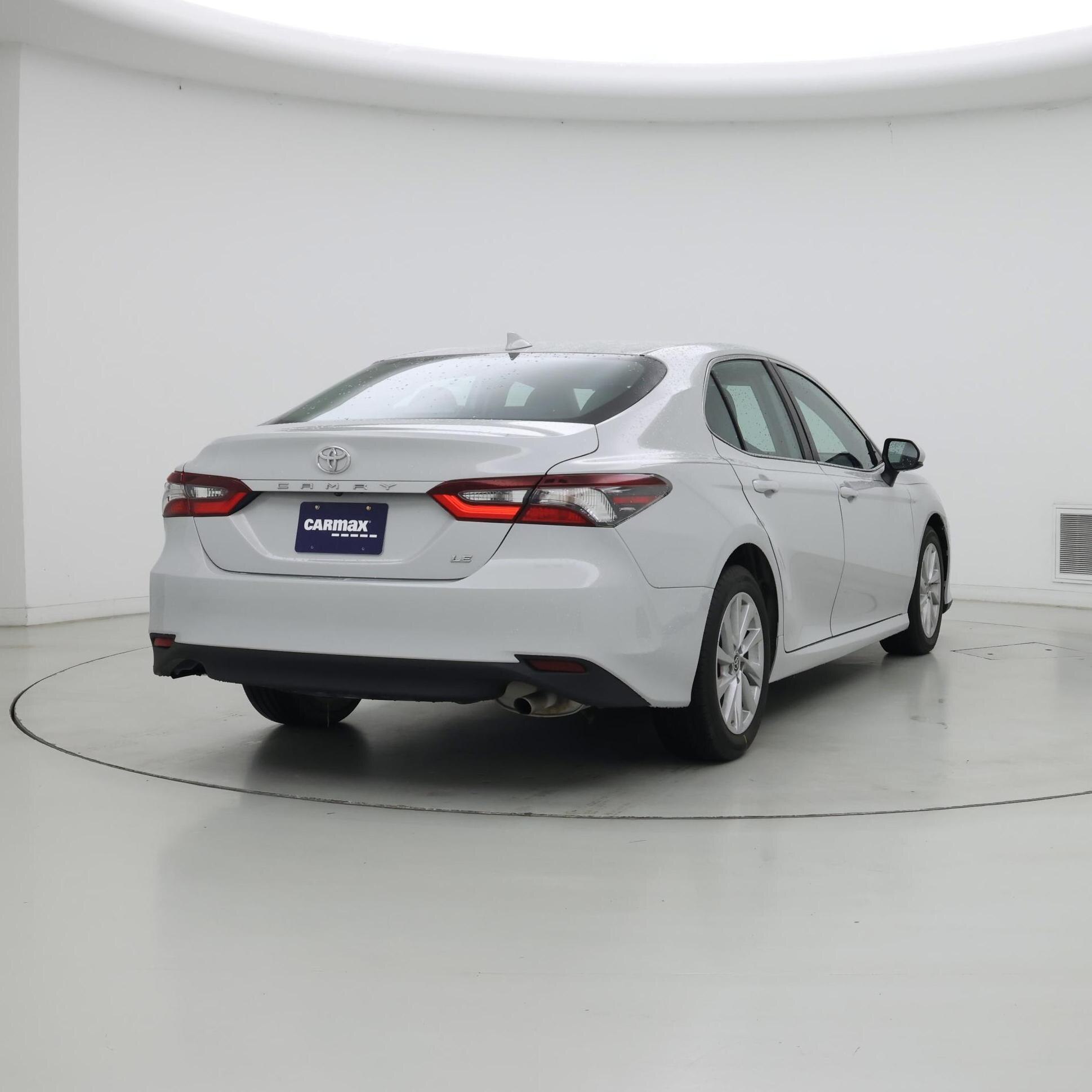 Thumbnail: 2022 Toyota Camry - 8
