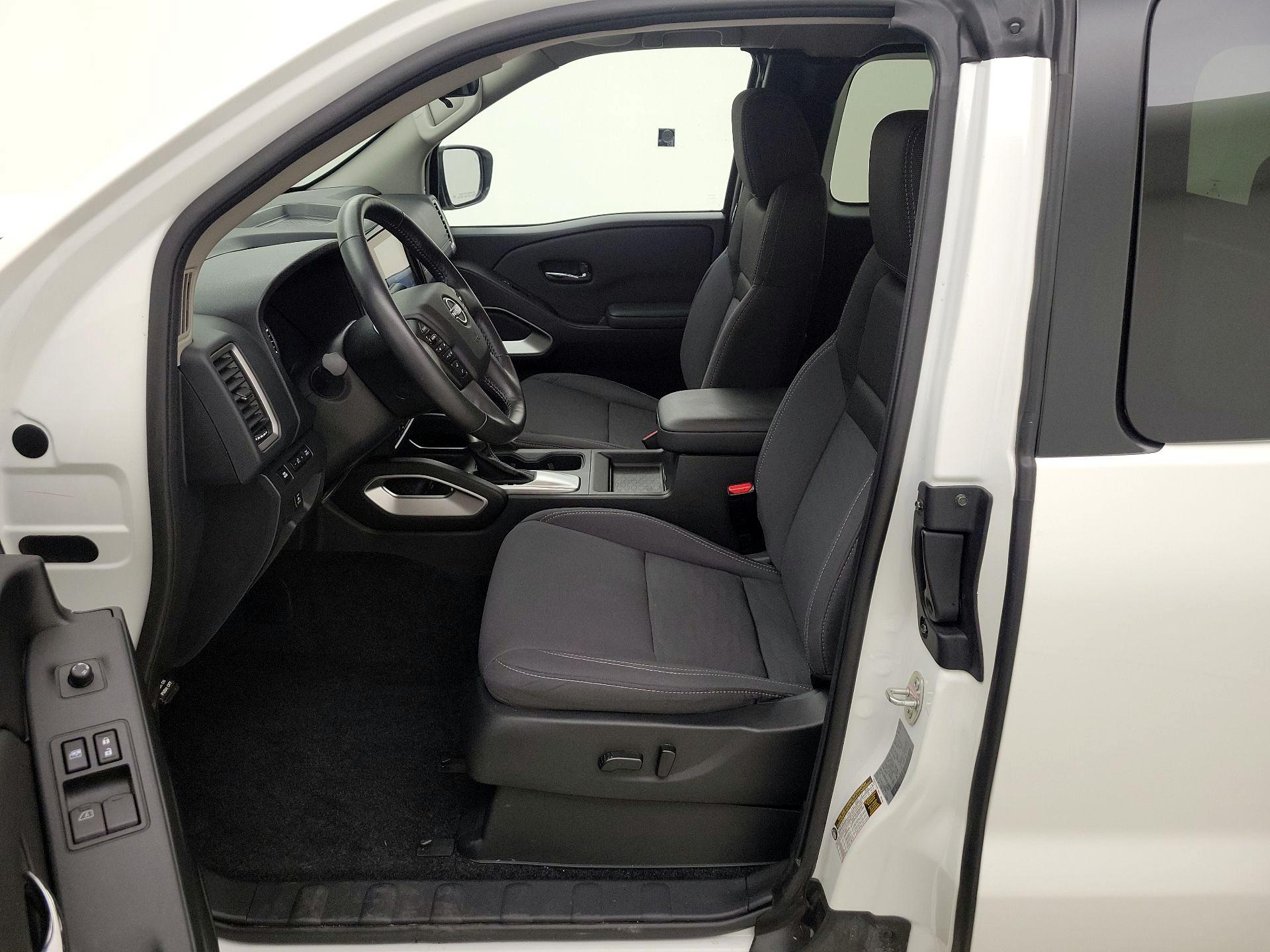 Thumbnail: 2024 Nissan Frontier - 11