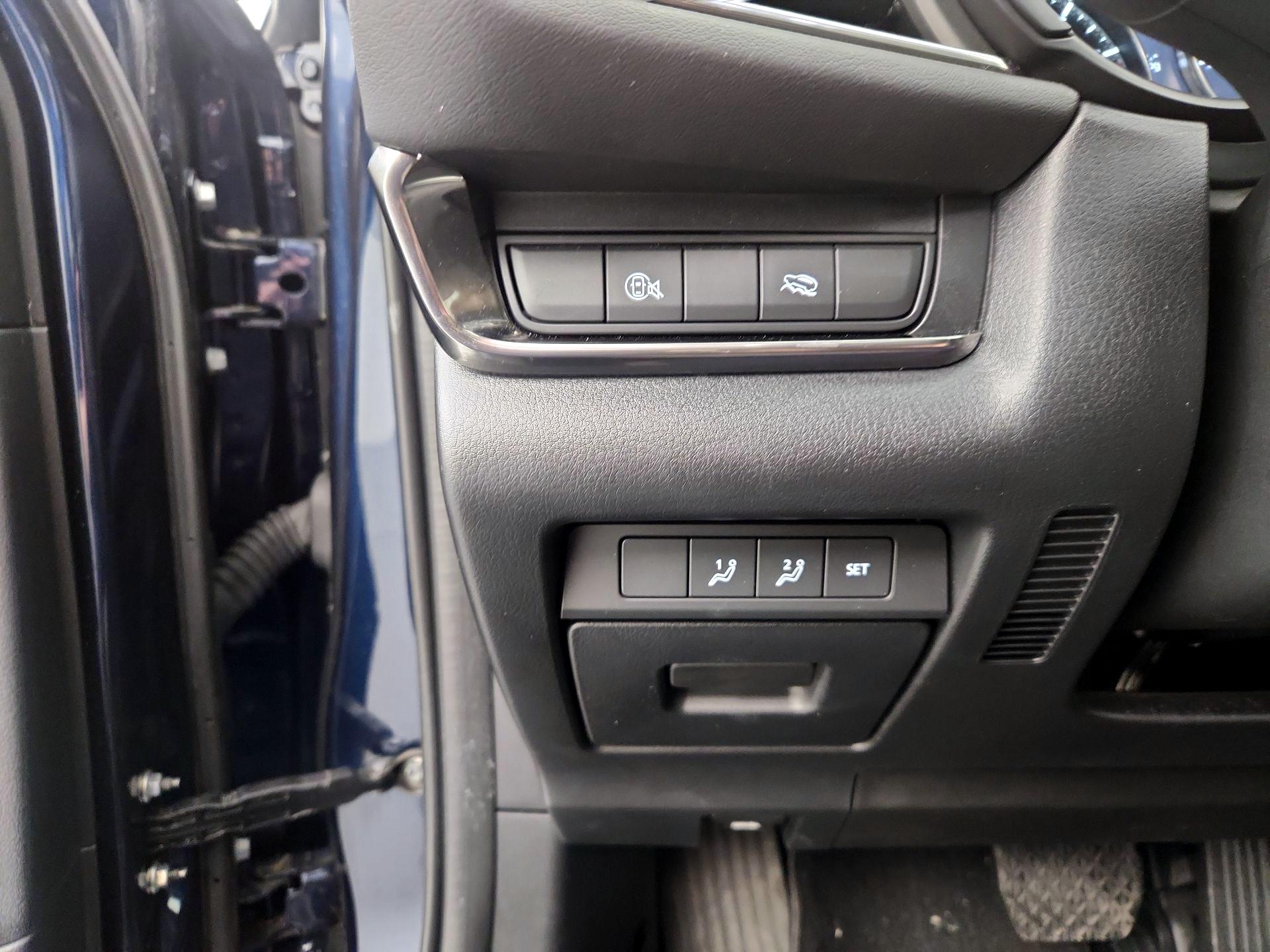 Thumbnail: 2025 Mazda CX-30 - 13