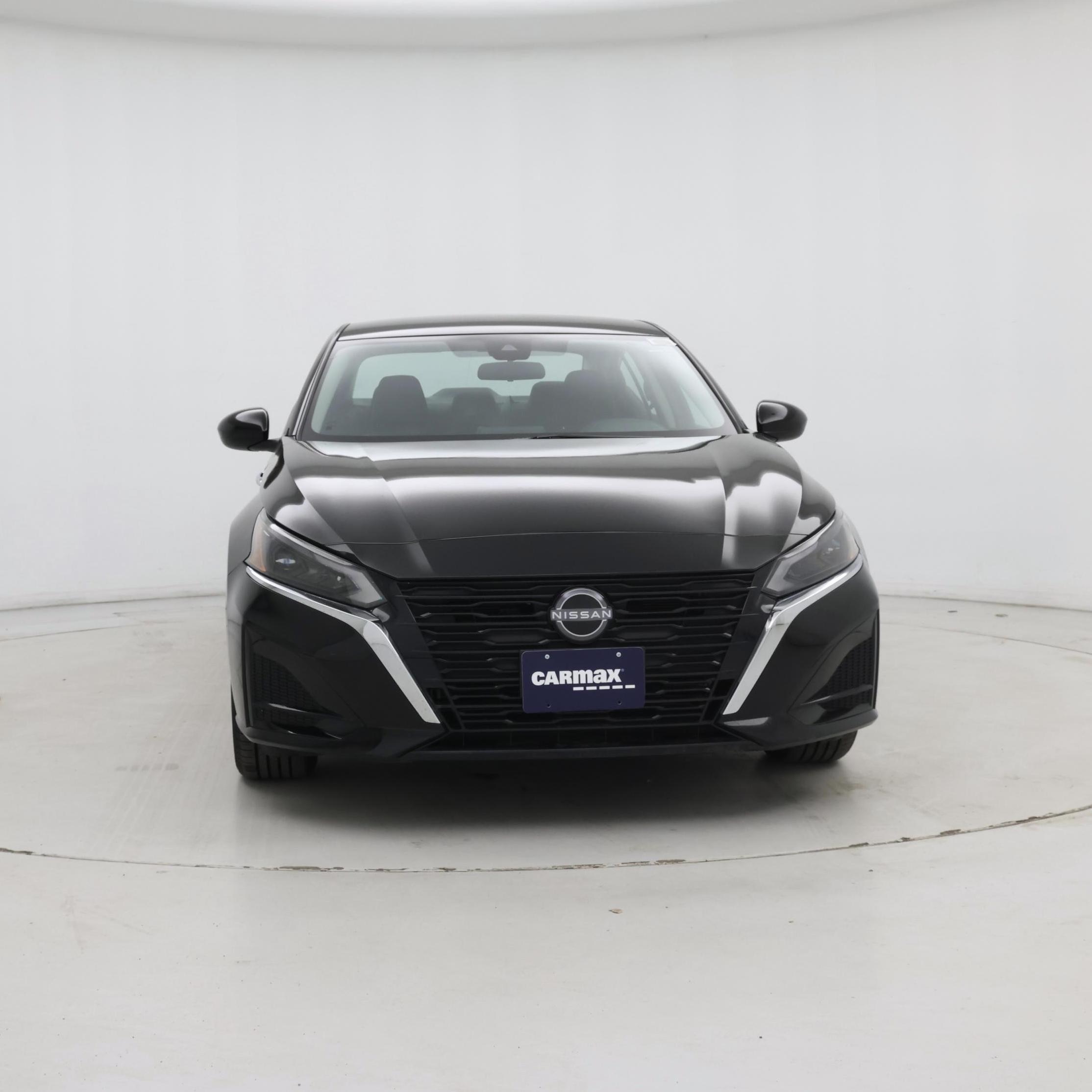 Thumbnail: 2023 Nissan Altima - 5