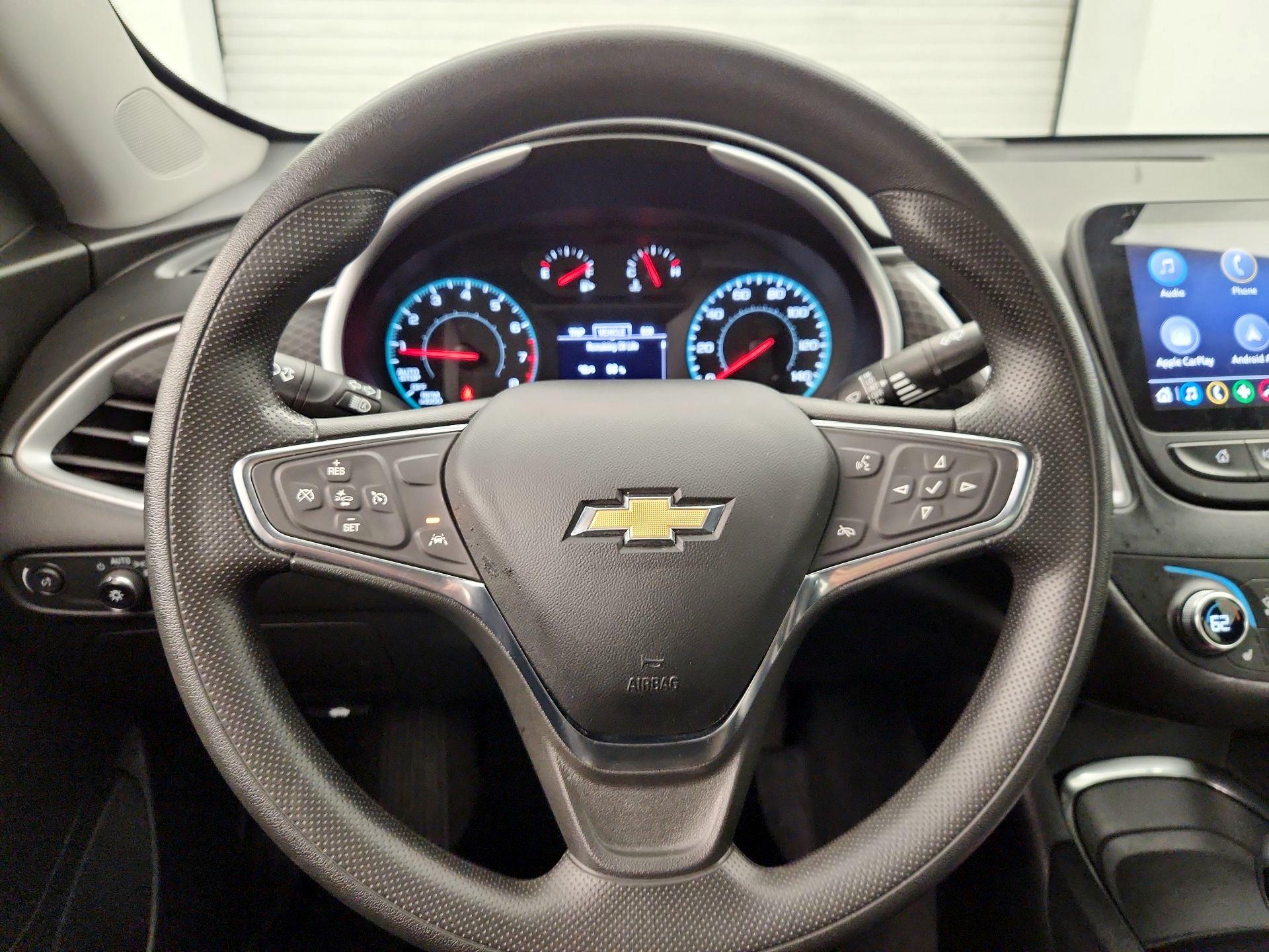 Thumbnail: 2023 Chevrolet Malibu - 10