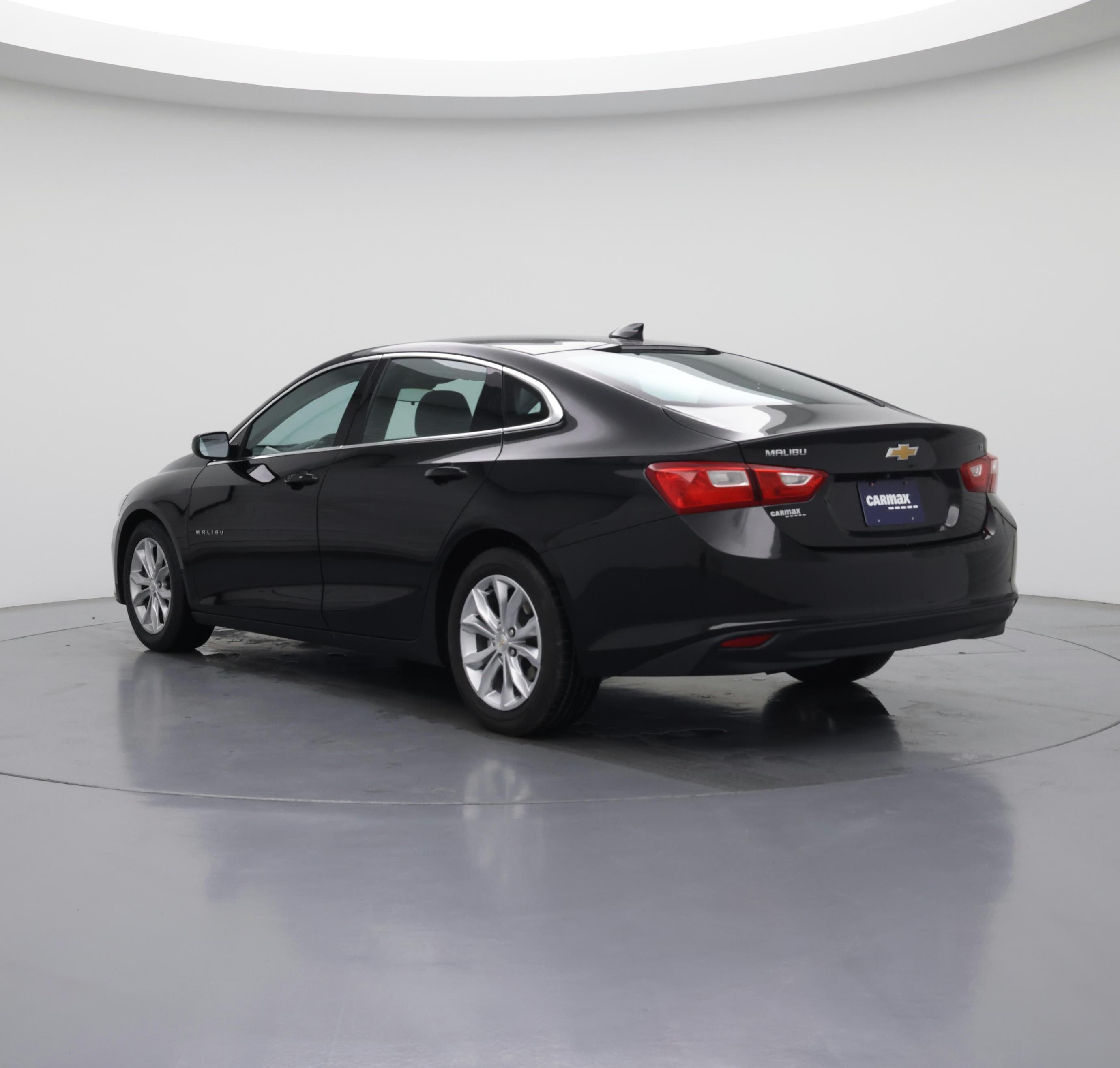 Thumbnail: 2023 Chevrolet Malibu - 2