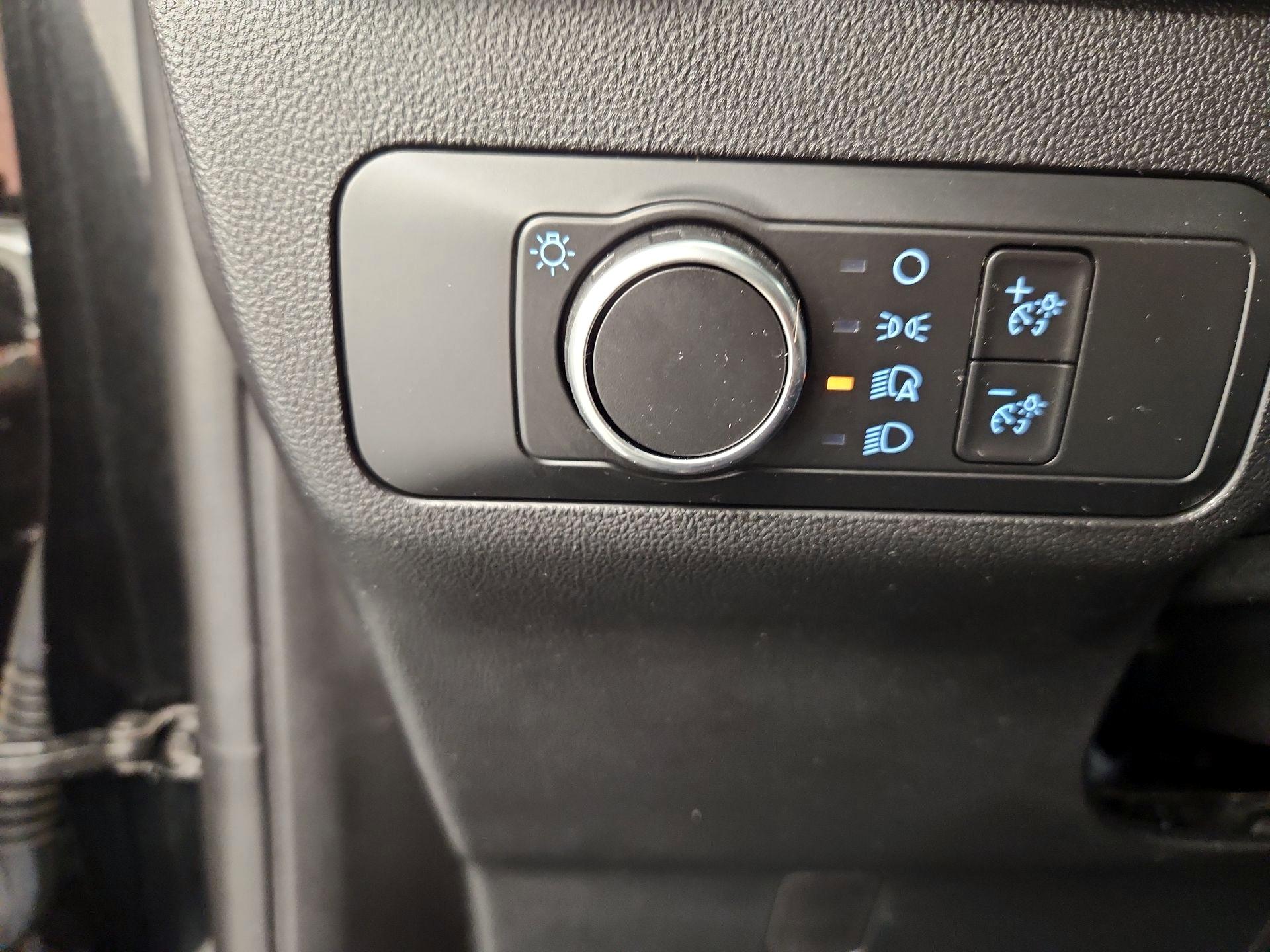 Thumbnail: 2022 Ford Bronco Sport - 13