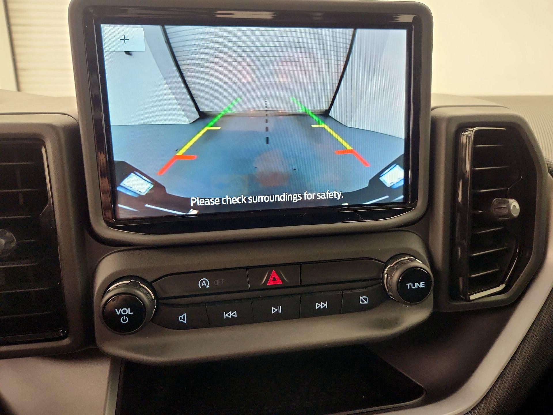 Thumbnail: 2022 Ford Bronco Sport - 14