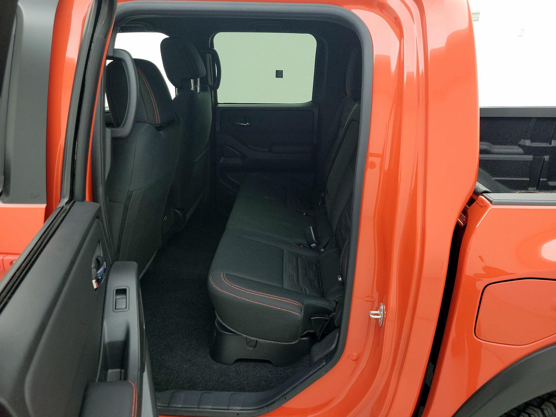 Thumbnail: 2025 Nissan Frontier - 19