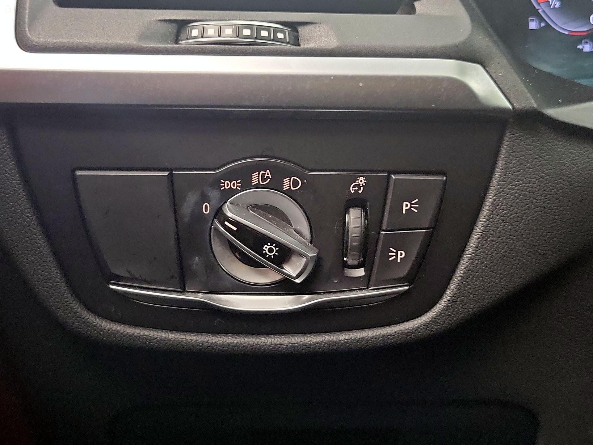 Thumbnail: 2022 BMW X3 - 13