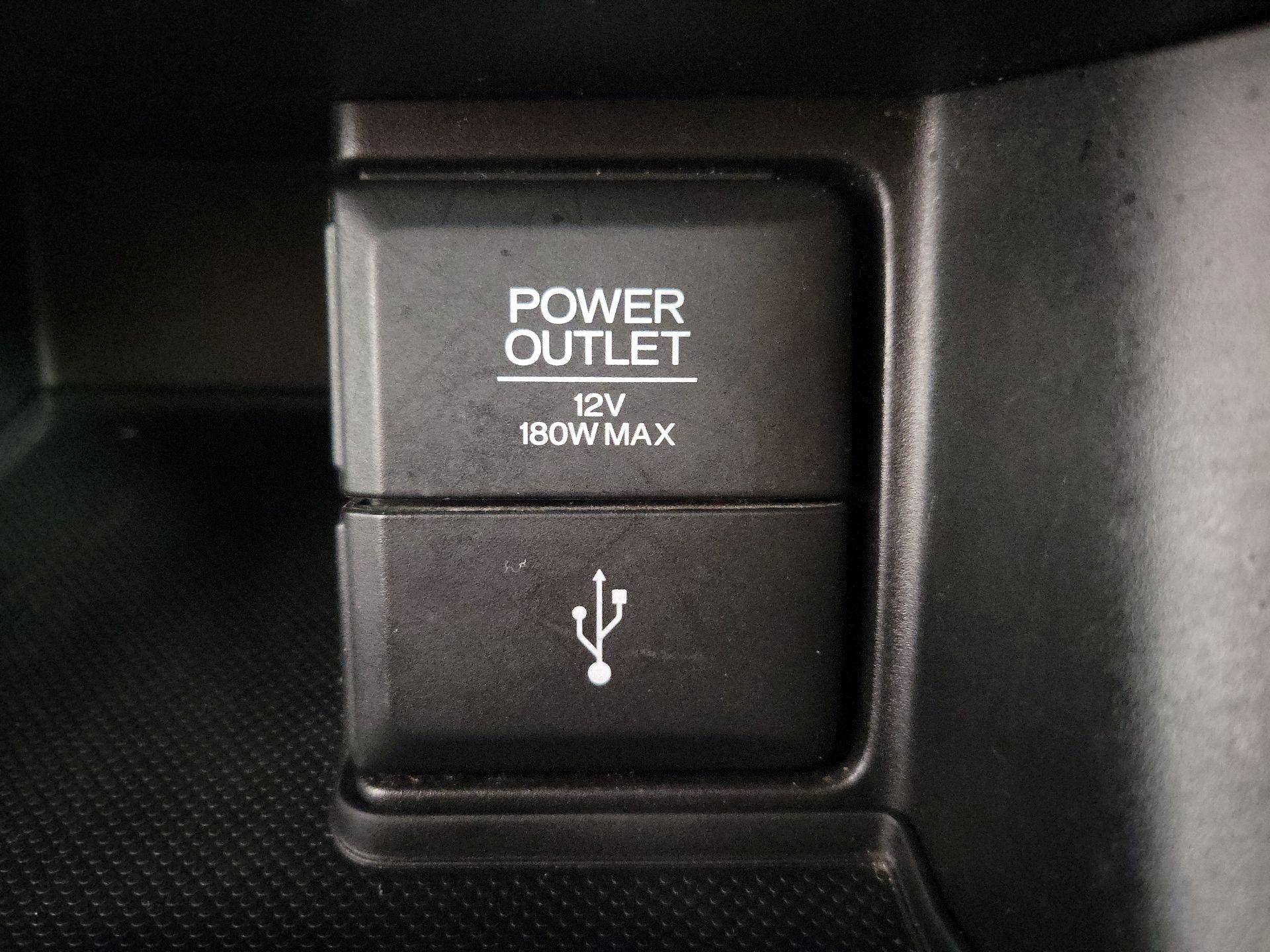 Thumbnail: 2015 Honda Accord - 18