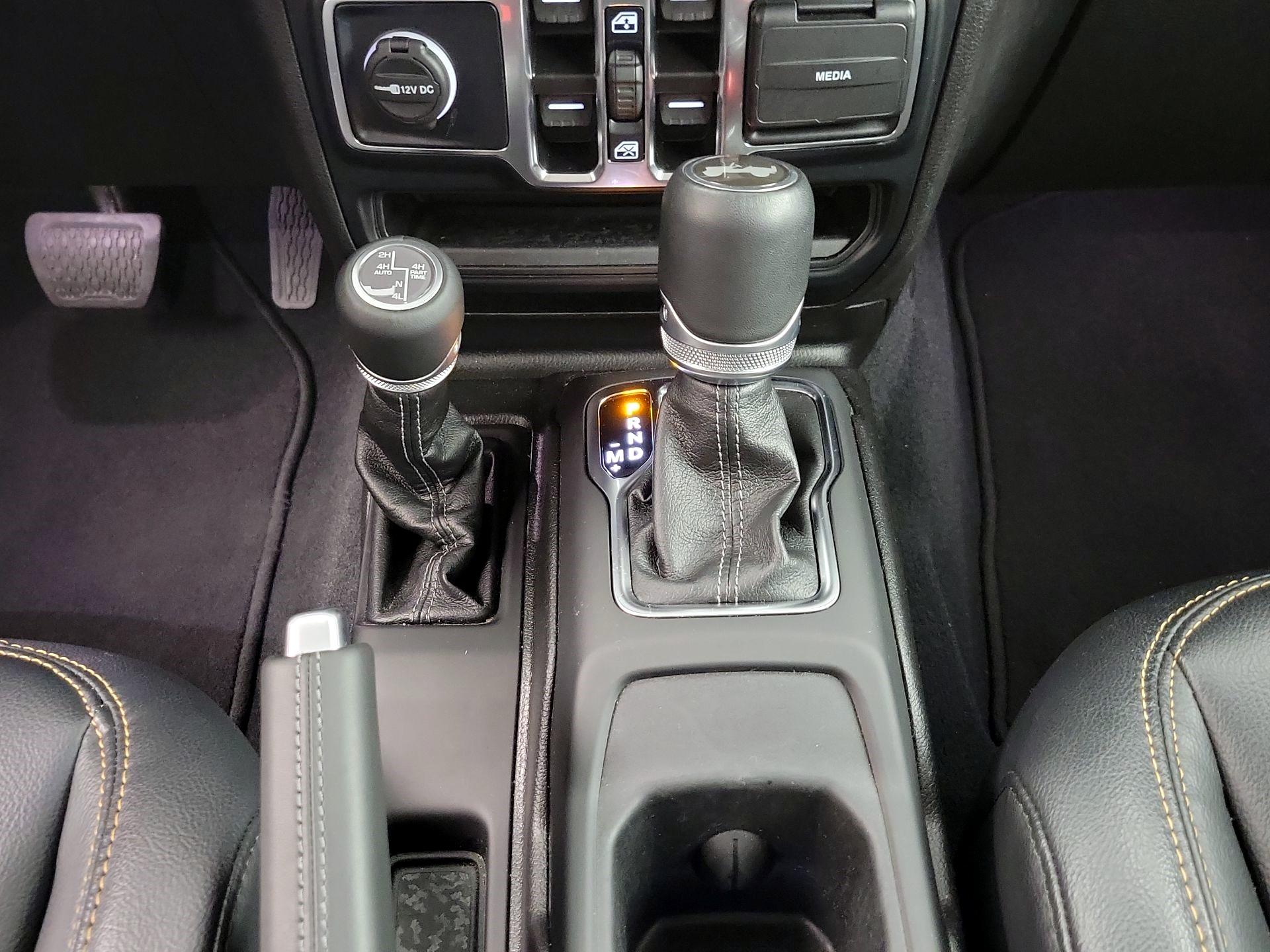 Thumbnail: 2024 Jeep Wrangler - 17