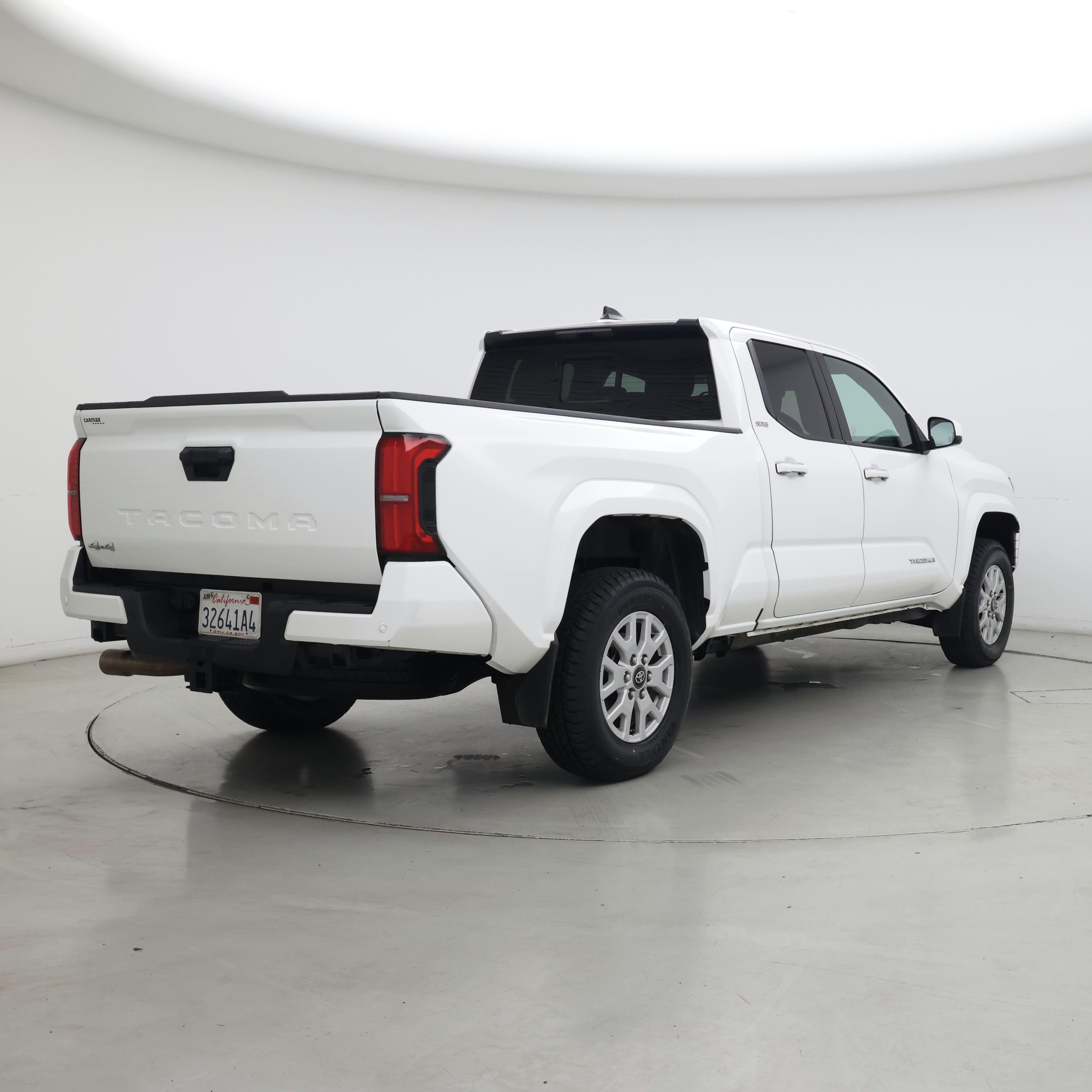 Thumbnail: 2024 Toyota Tacoma - 8