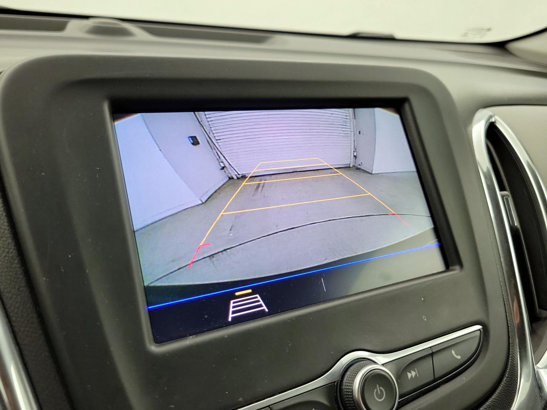 Thumbnail: 2020 Chevrolet Equinox - 14