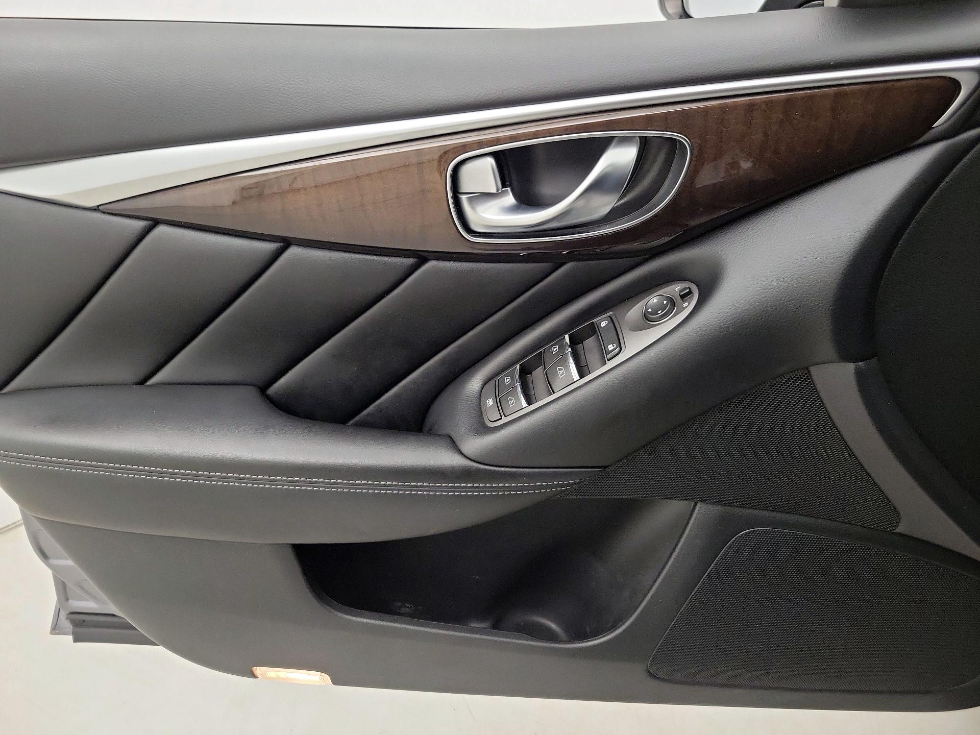 Thumbnail: 2018 INFINITI Q50 - 12