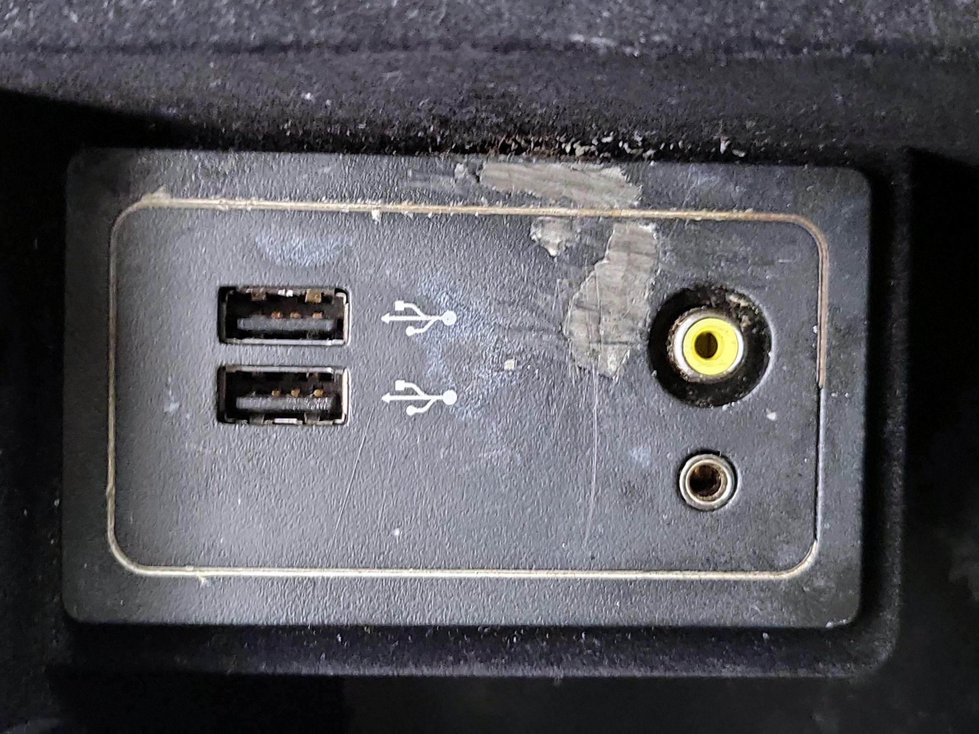 Thumbnail: 2018 INFINITI Q50 - 18