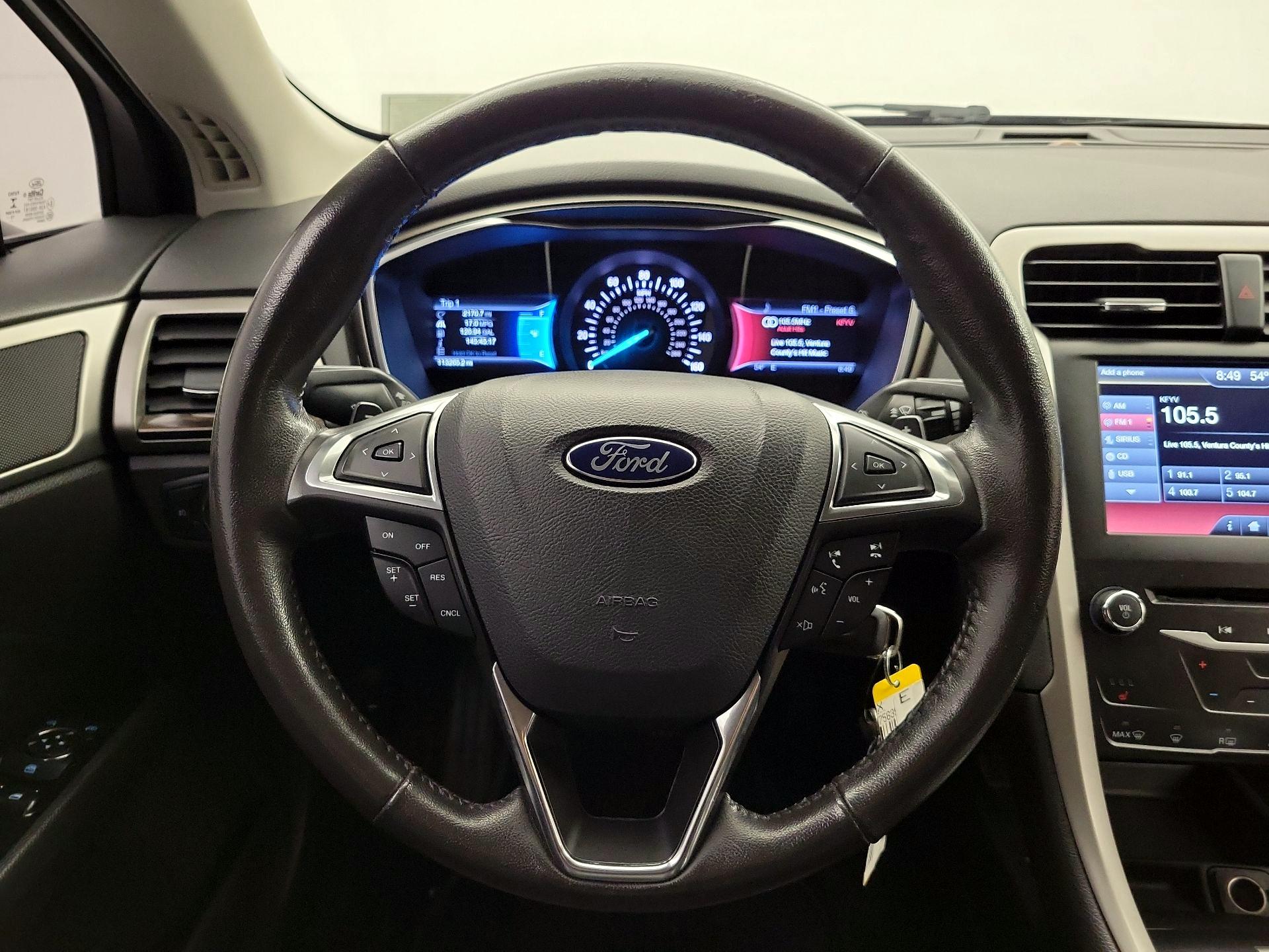 Thumbnail: 2014 Ford Fusion - 10