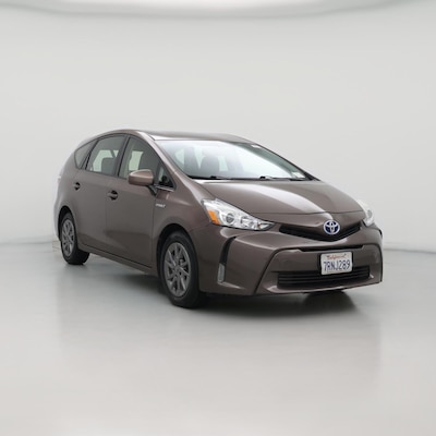 2016 Toyota Prius v Four
