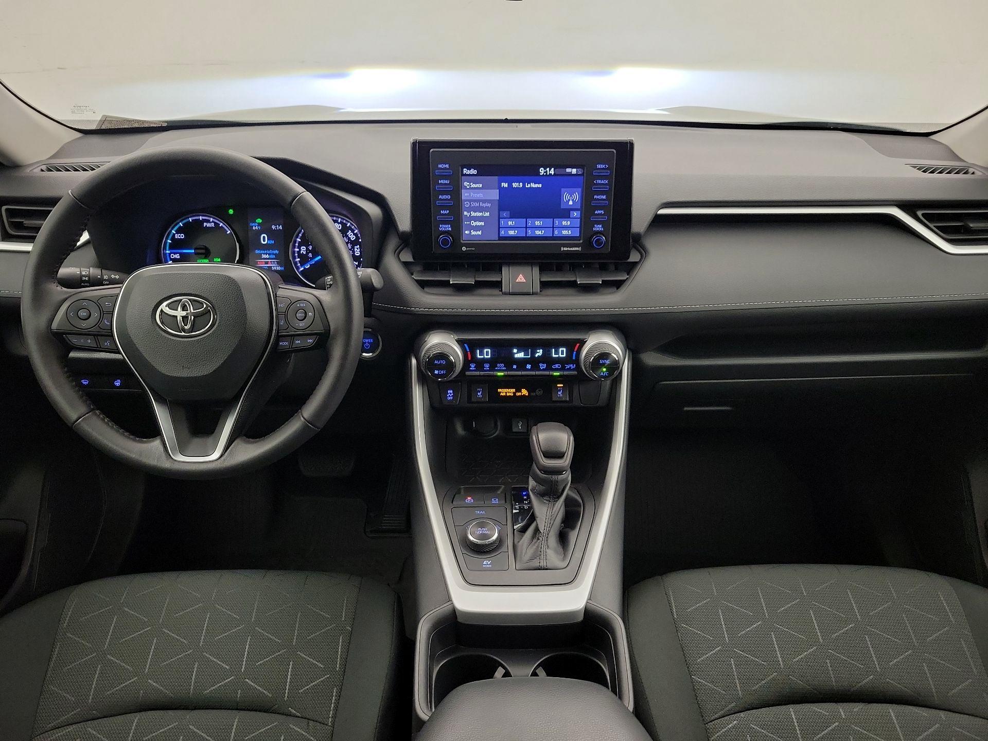 Thumbnail: 2021 Toyota RAV4 - 9