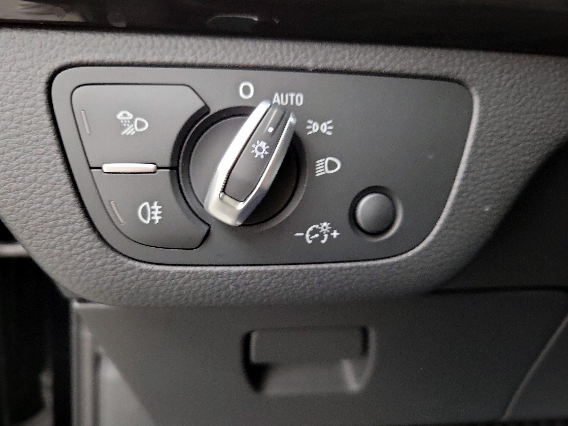 Thumbnail: 2018 Audi Q5 - 13