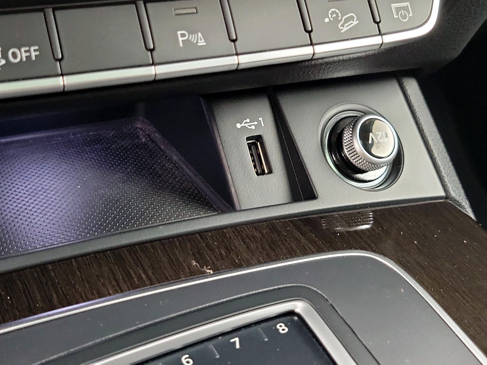 Thumbnail: 2018 Audi Q5 - 19