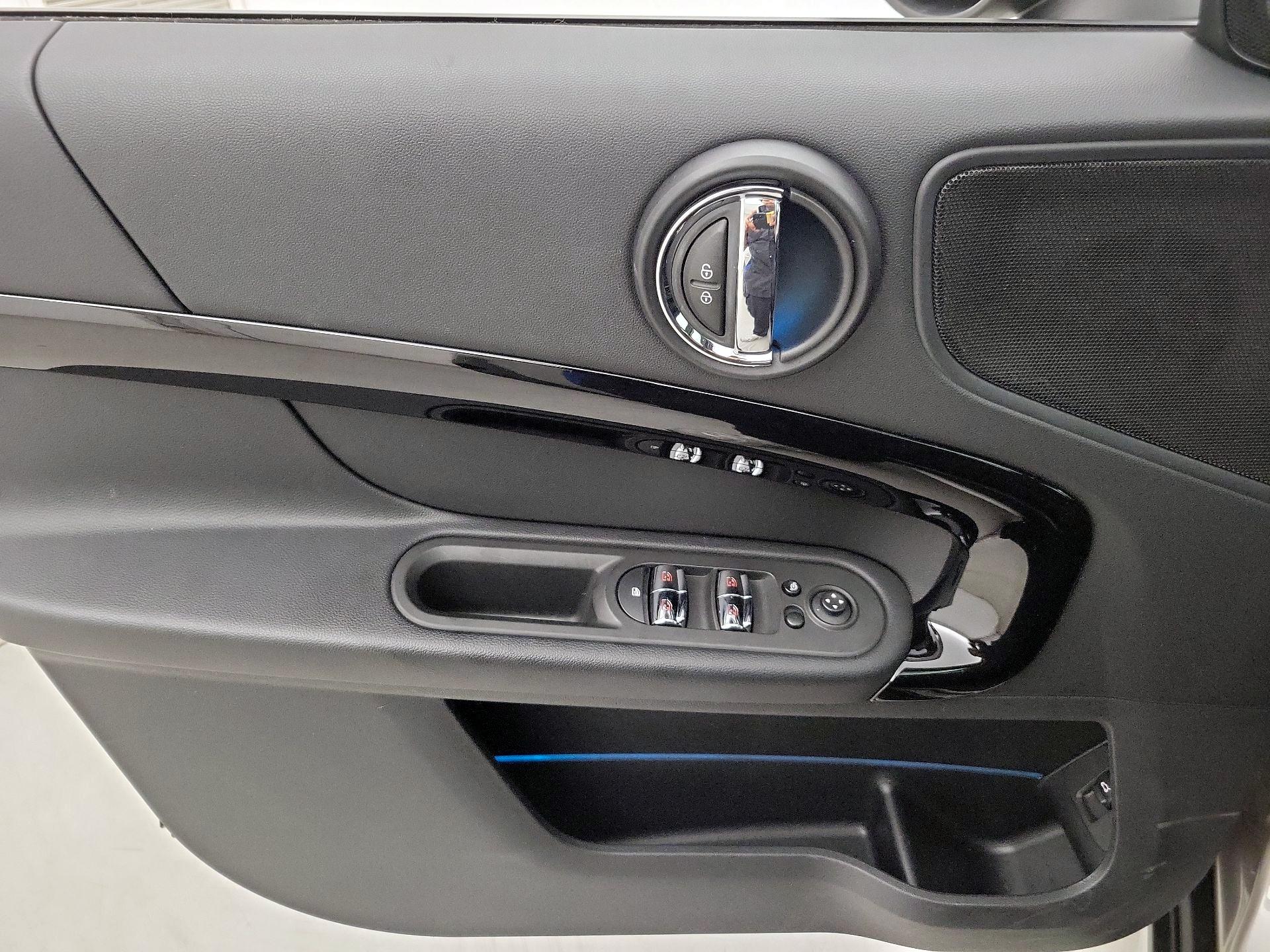 Thumbnail: 2019 MINI Cooper Countryman - 12