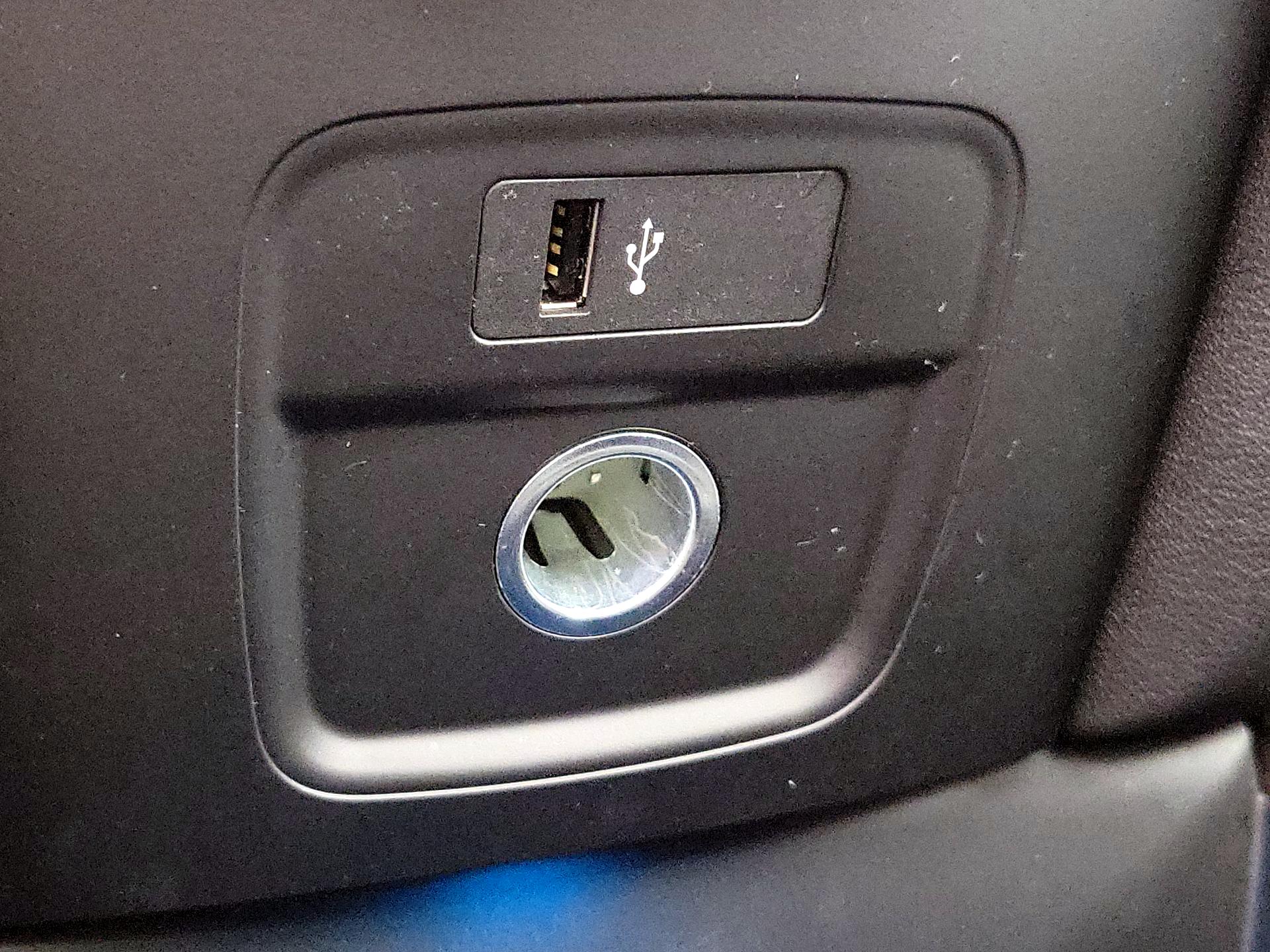 Thumbnail: 2019 MINI Cooper Countryman - 18