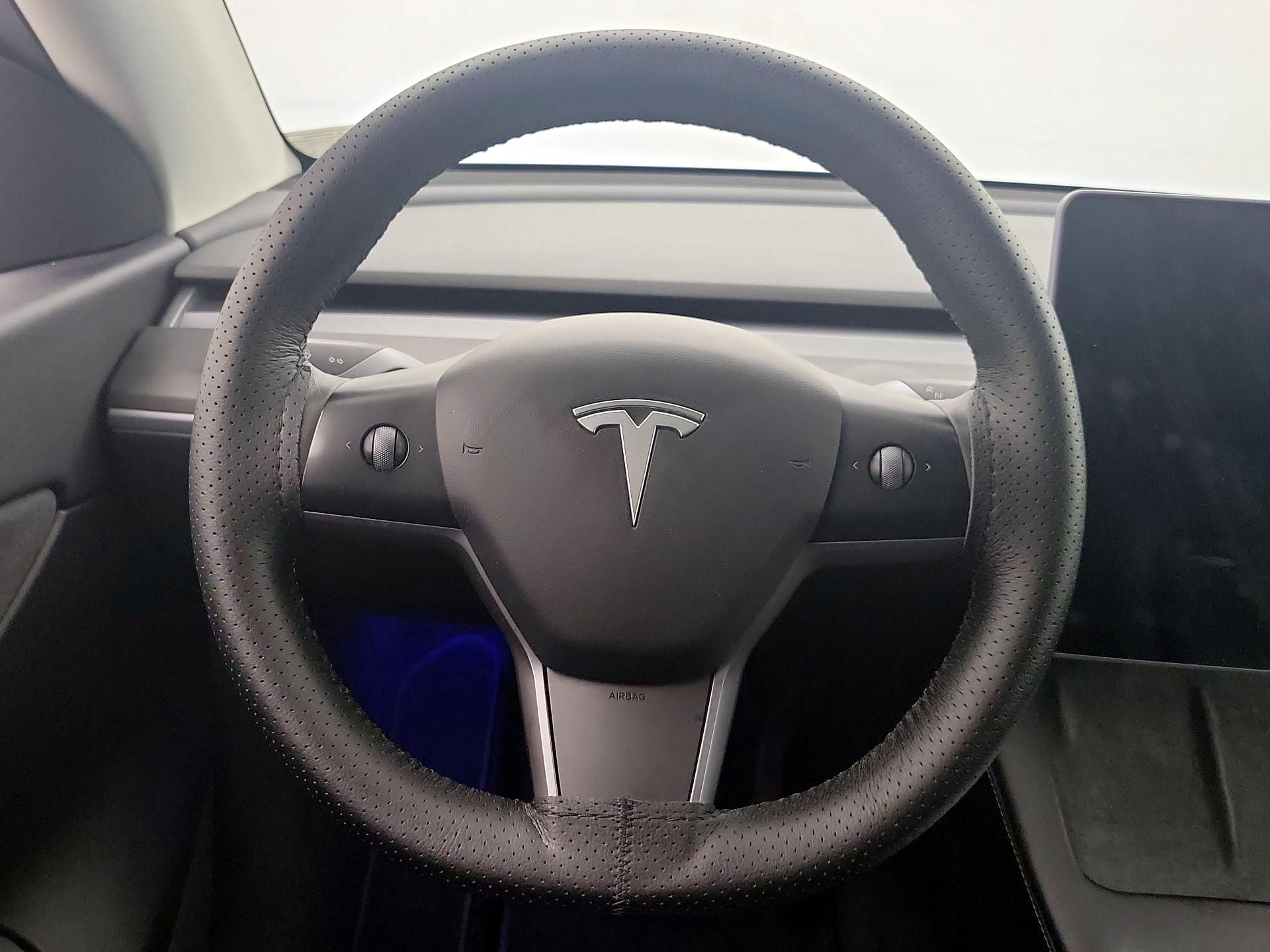 Thumbnail: 2021 Tesla Model Y - 10