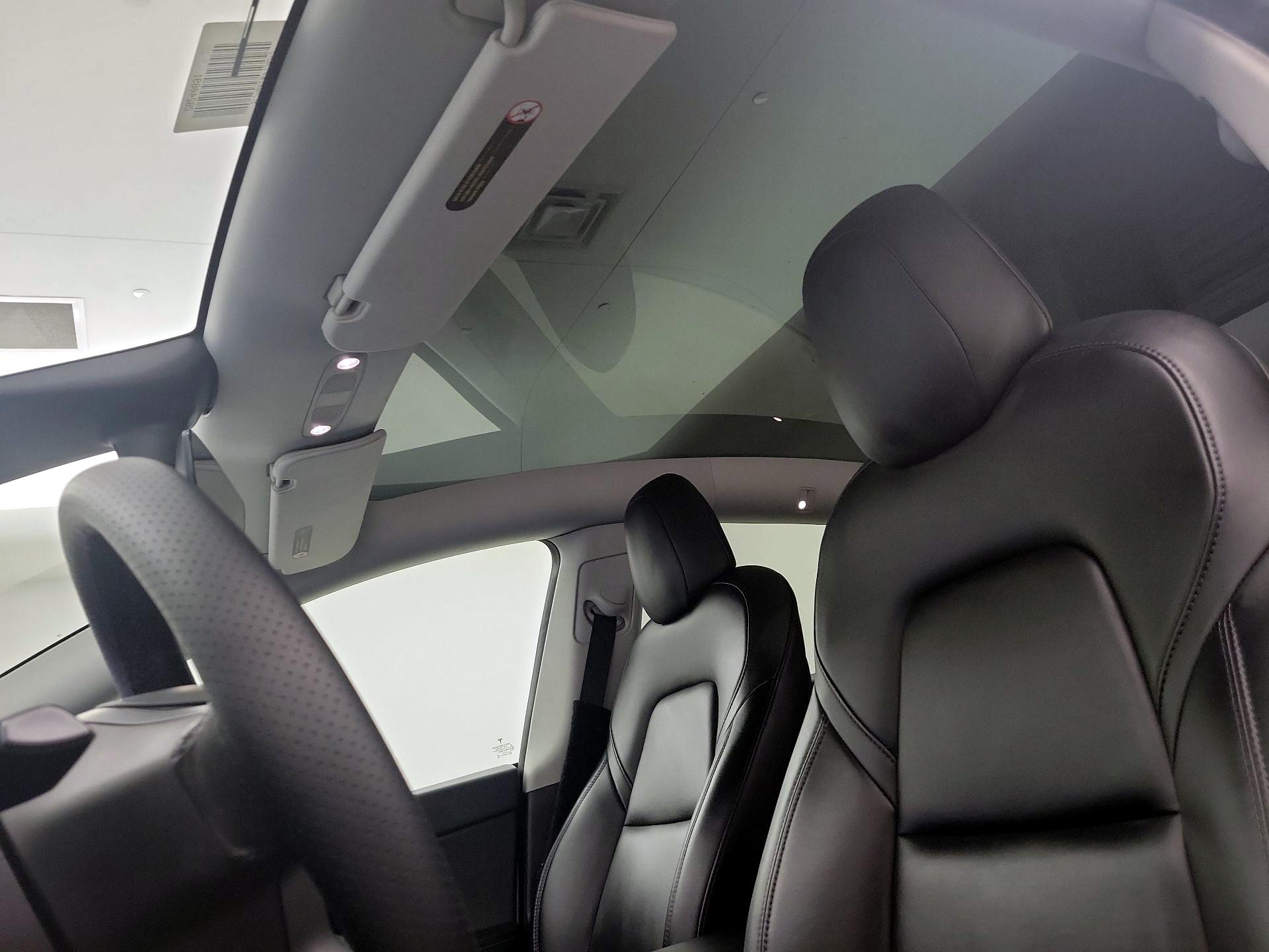 Thumbnail: 2021 Tesla Model Y - 19