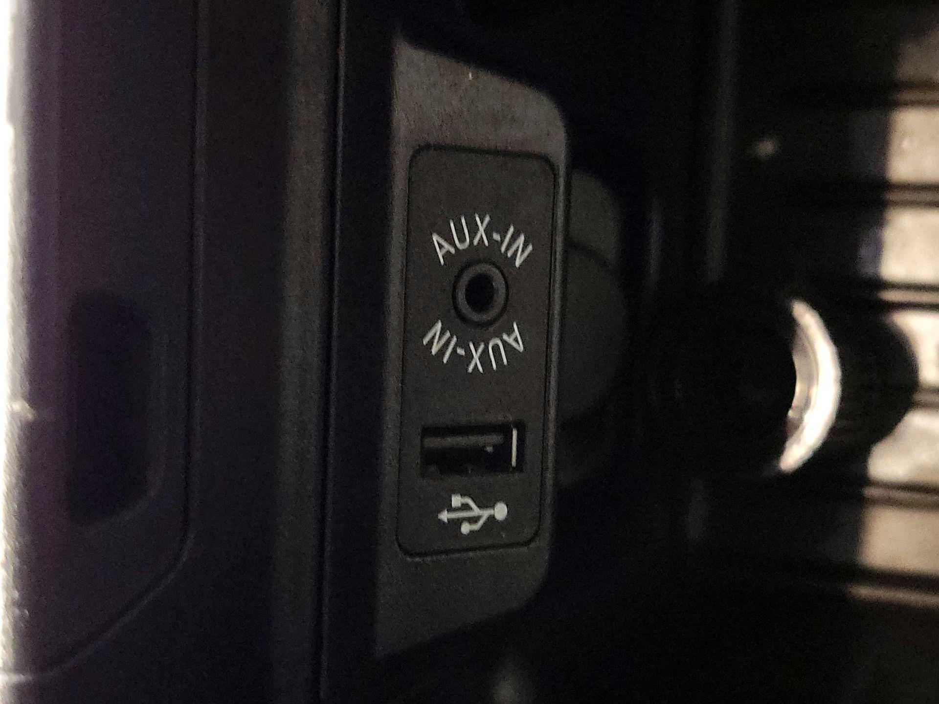 Thumbnail: 2019 BMW X6 - 19