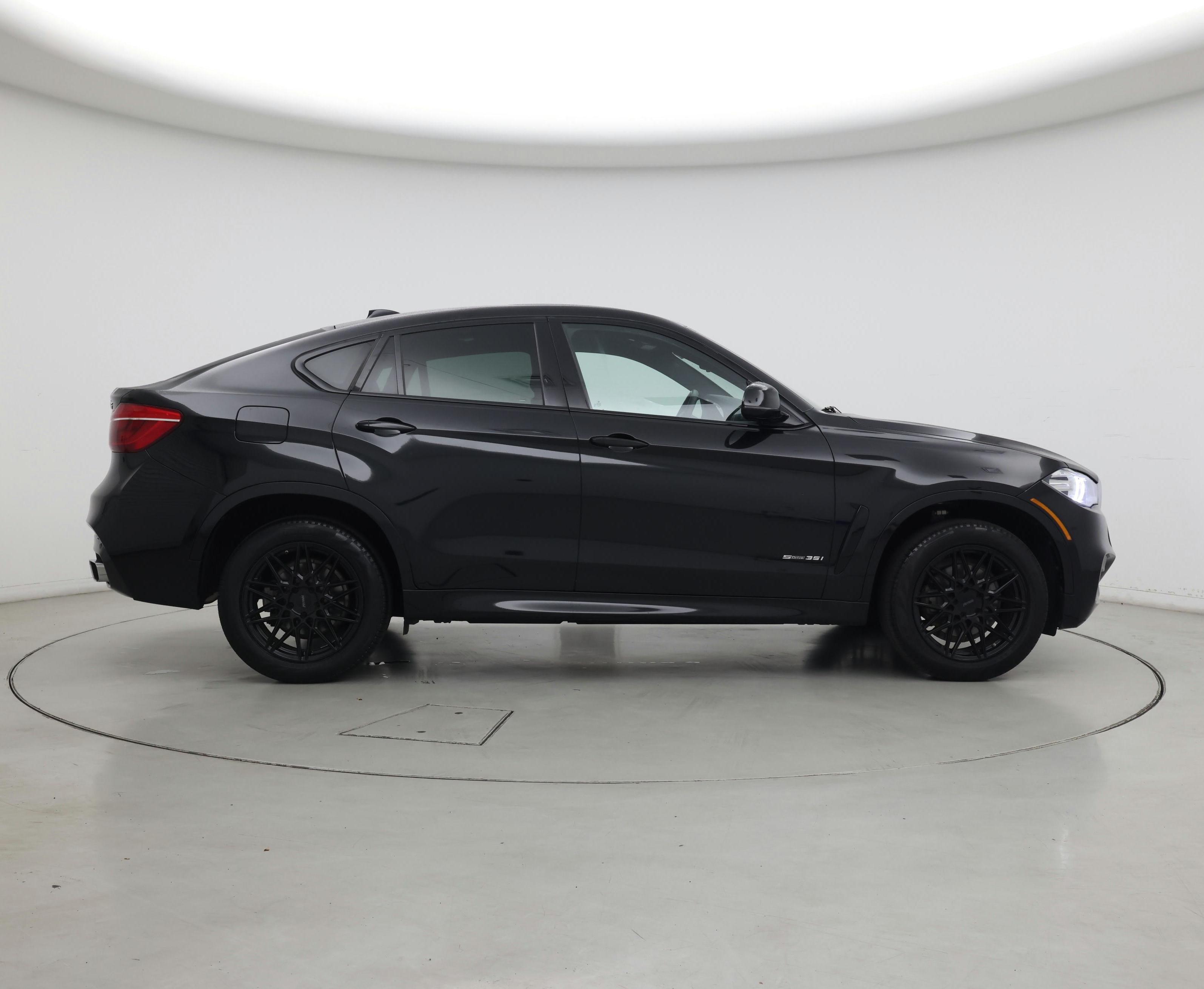 Thumbnail: 2019 BMW X6 - 7