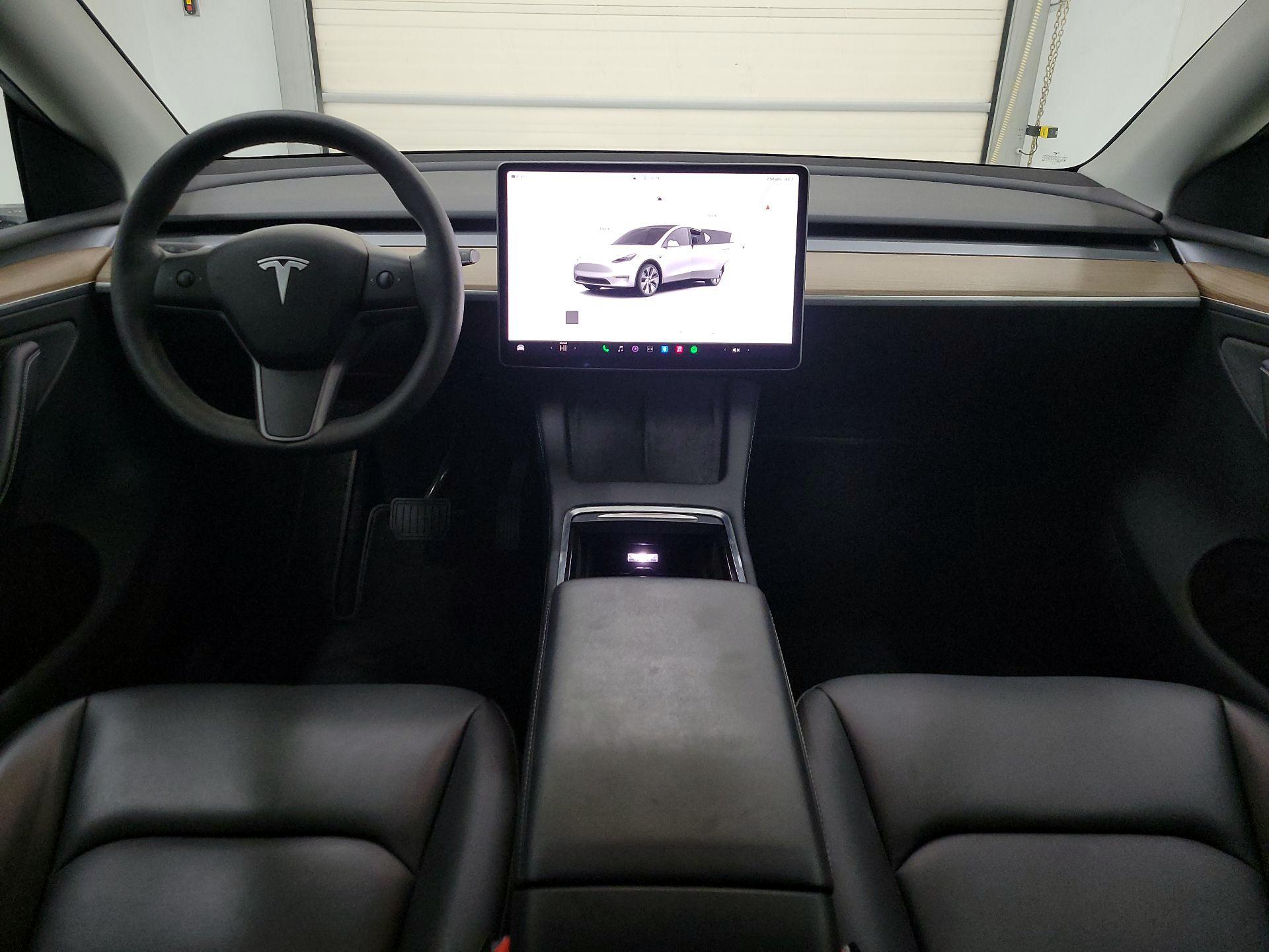 Thumbnail: 2023 Tesla Model Y - 9