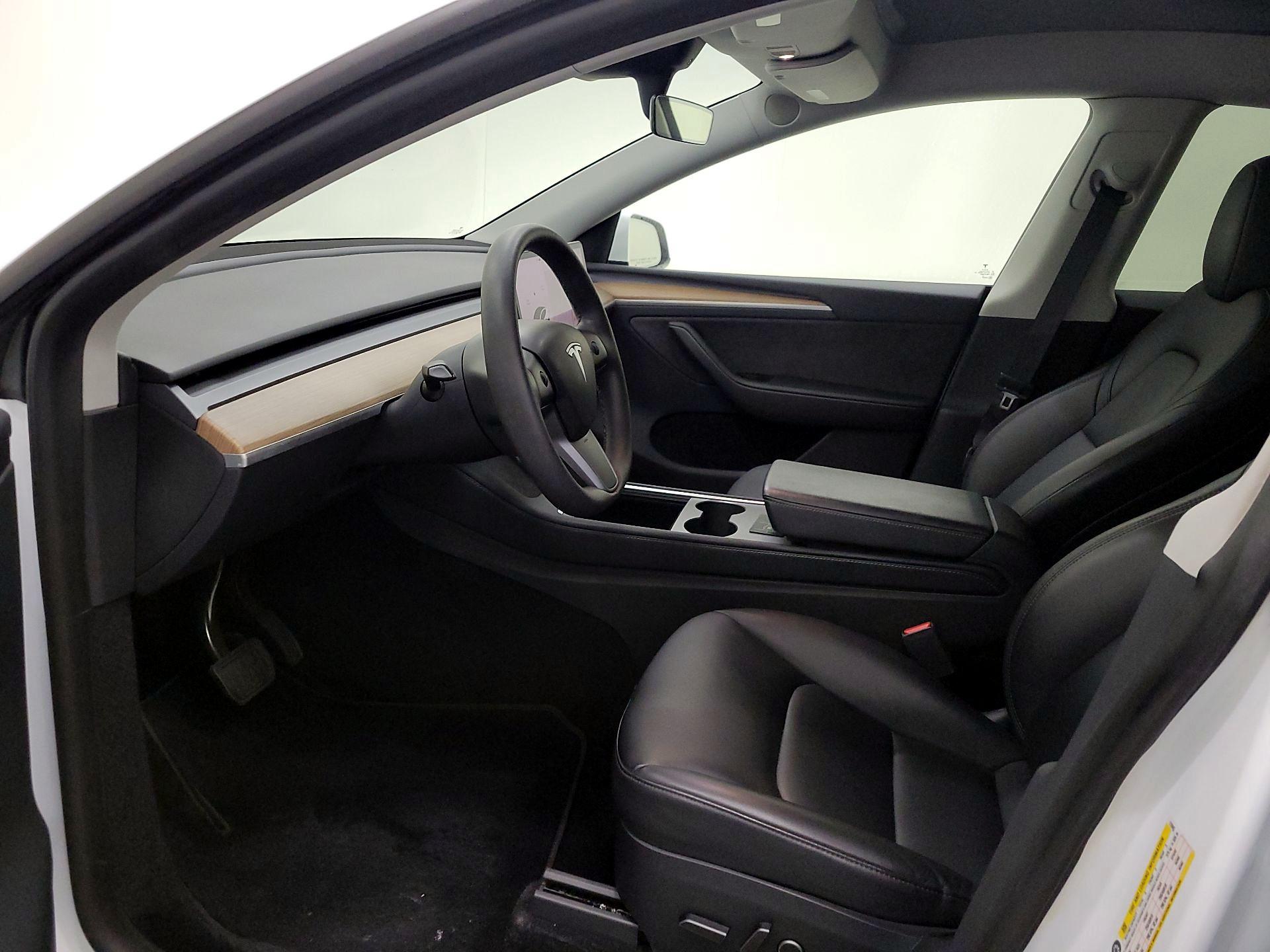 Thumbnail: 2023 Tesla Model Y - 11