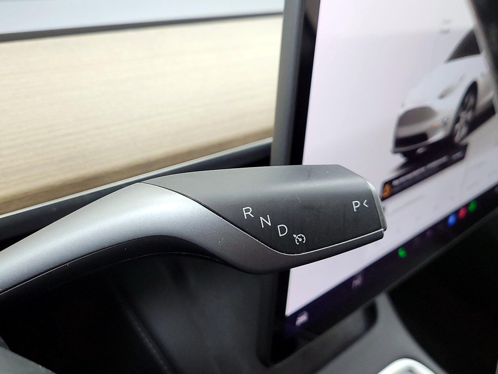 Thumbnail: 2023 Tesla Model Y - 17