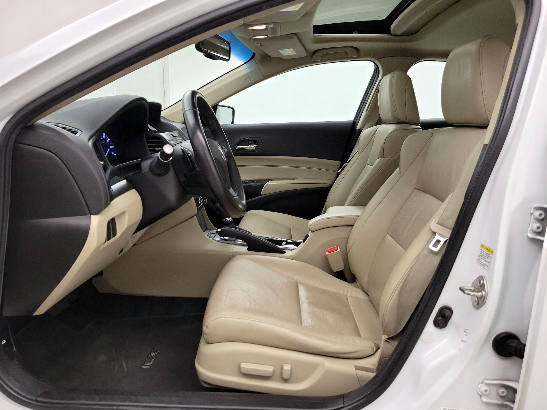 Thumbnail: 2015 Acura ILX - 11