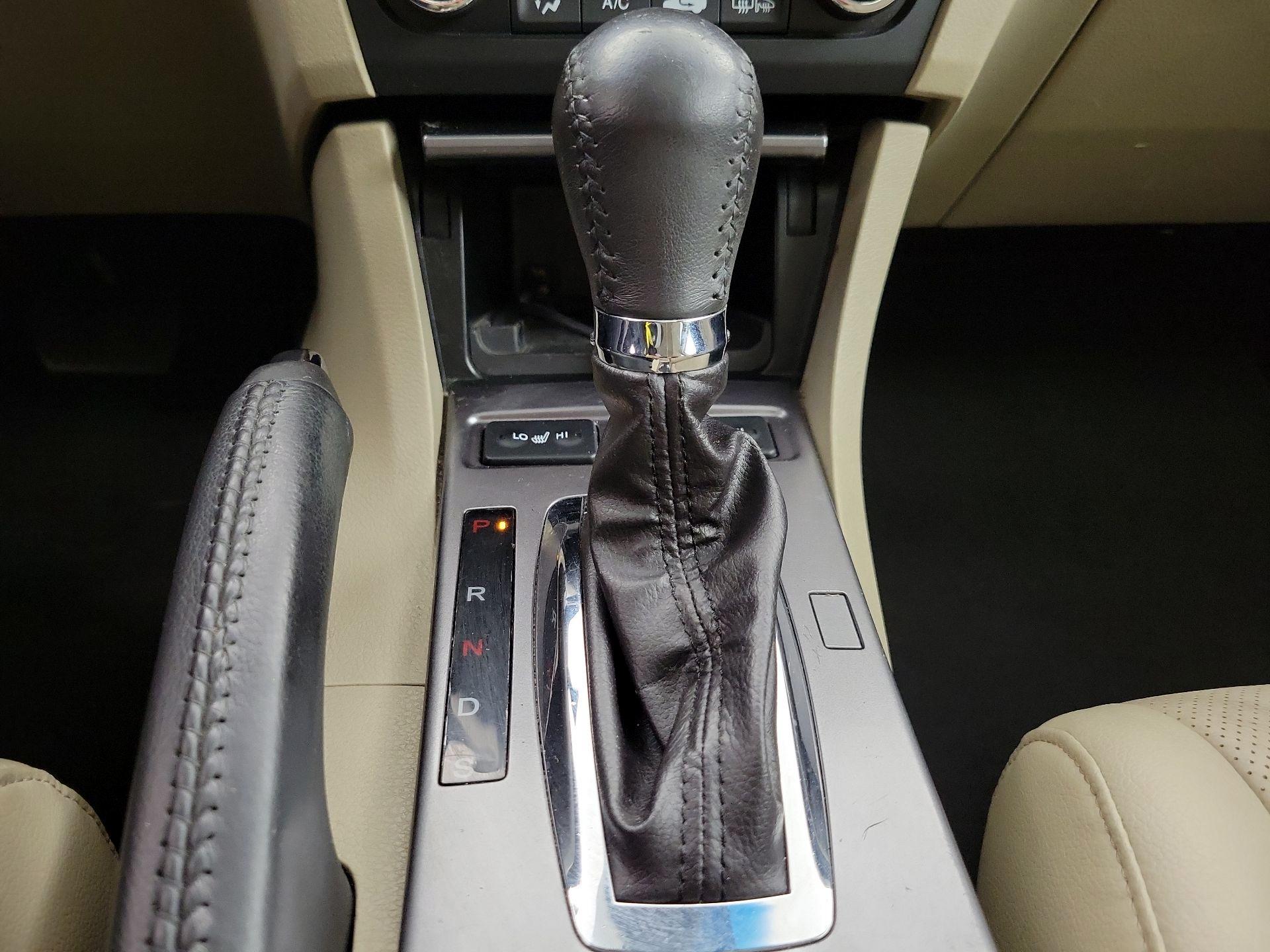 Thumbnail: 2015 Acura ILX - 17