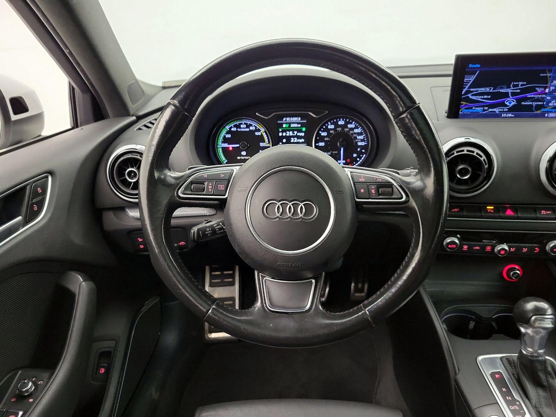 Thumbnail: 2016 Audi A3 - 10