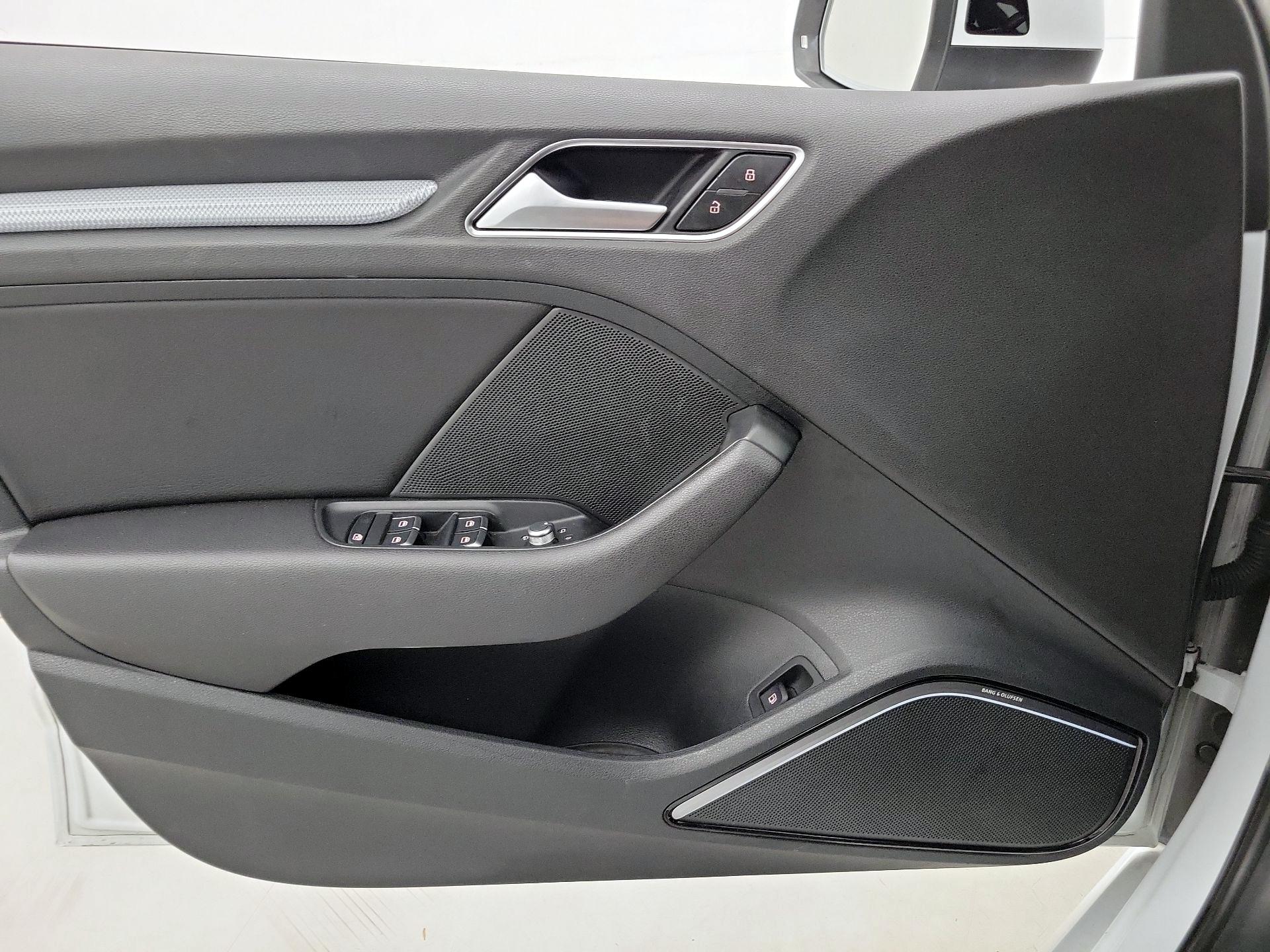 Thumbnail: 2016 Audi A3 - 12