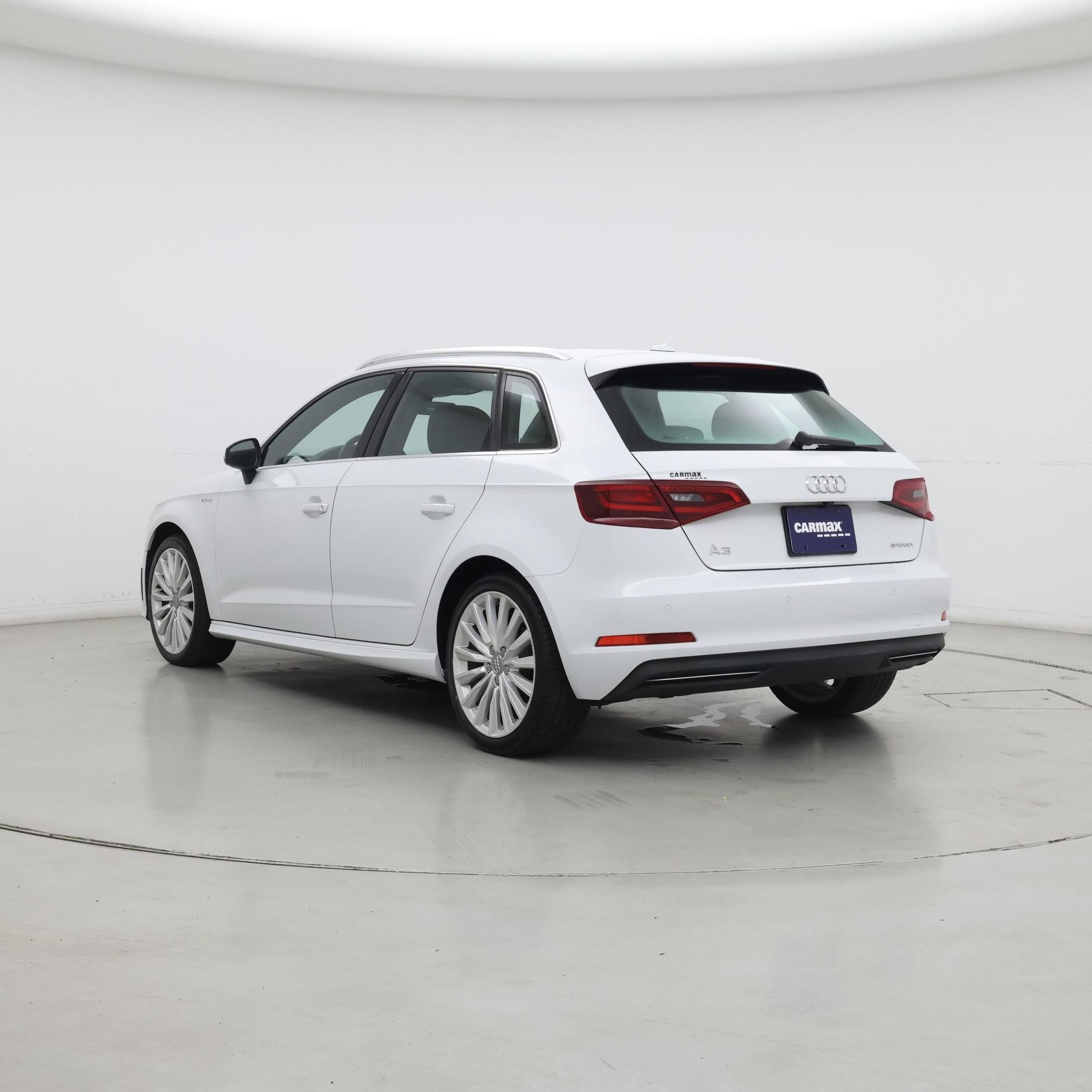 Thumbnail: 2016 Audi A3 - 2