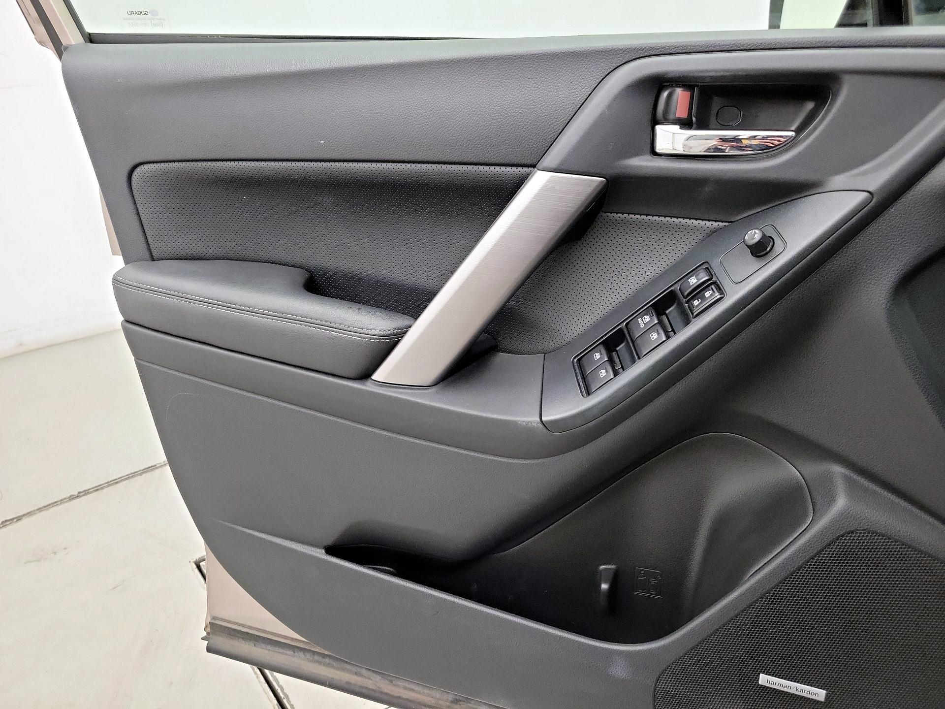 Thumbnail: 2015 Subaru Forester - 12