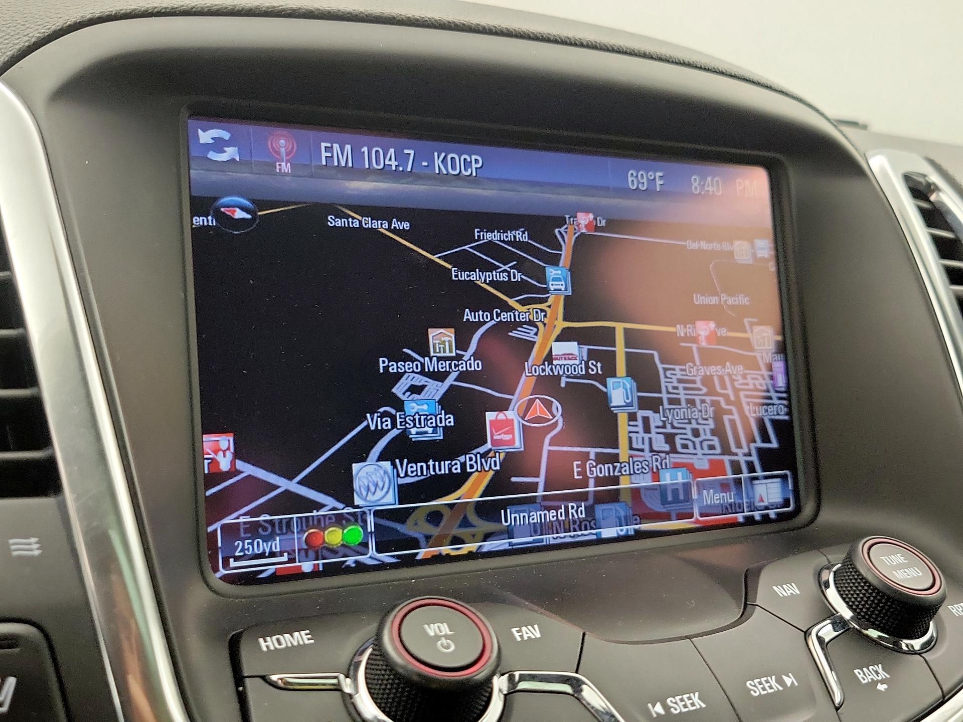 Thumbnail: 2015 Chevrolet  - 14