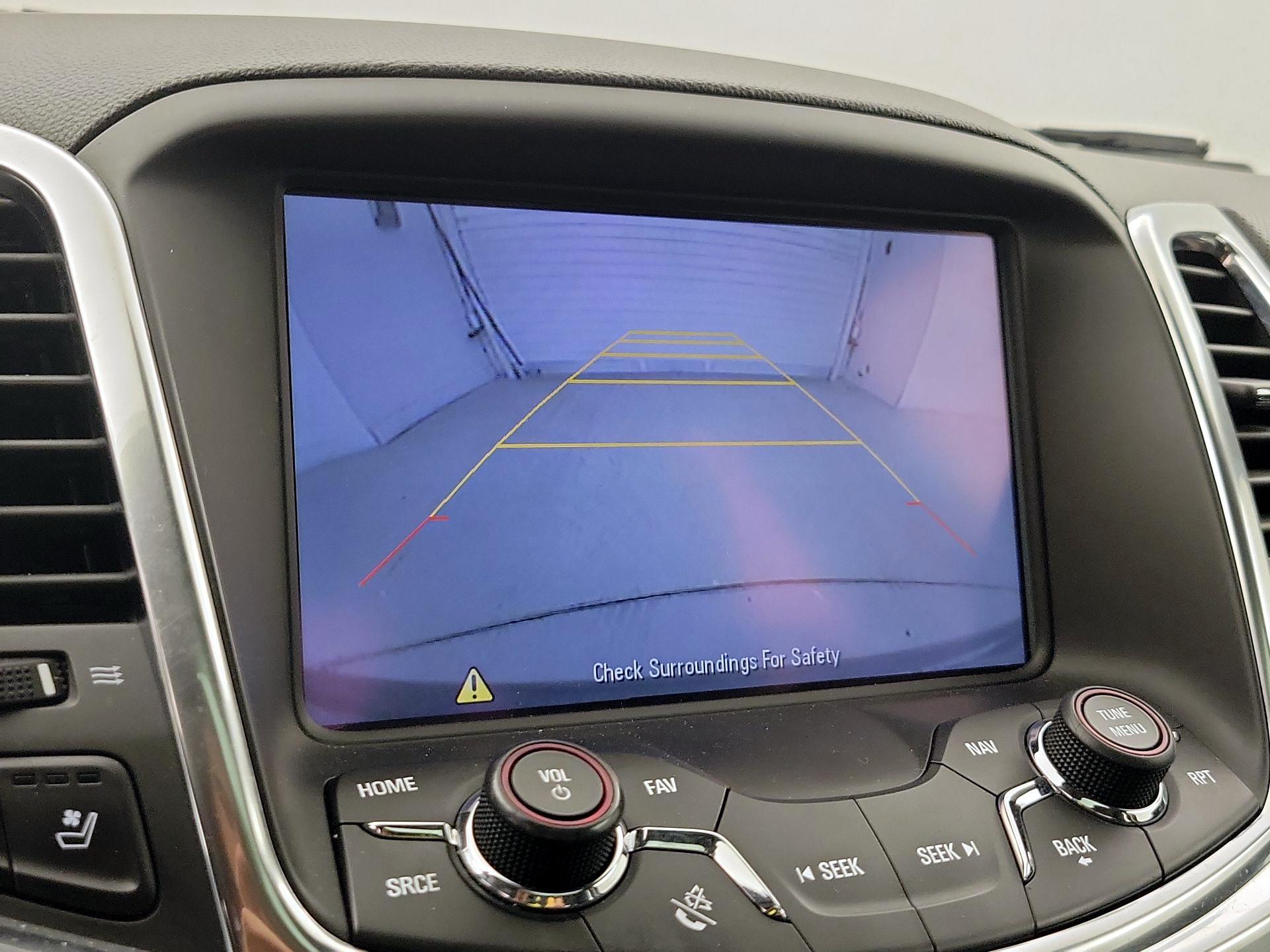 Thumbnail: 2015 Chevrolet  - 15