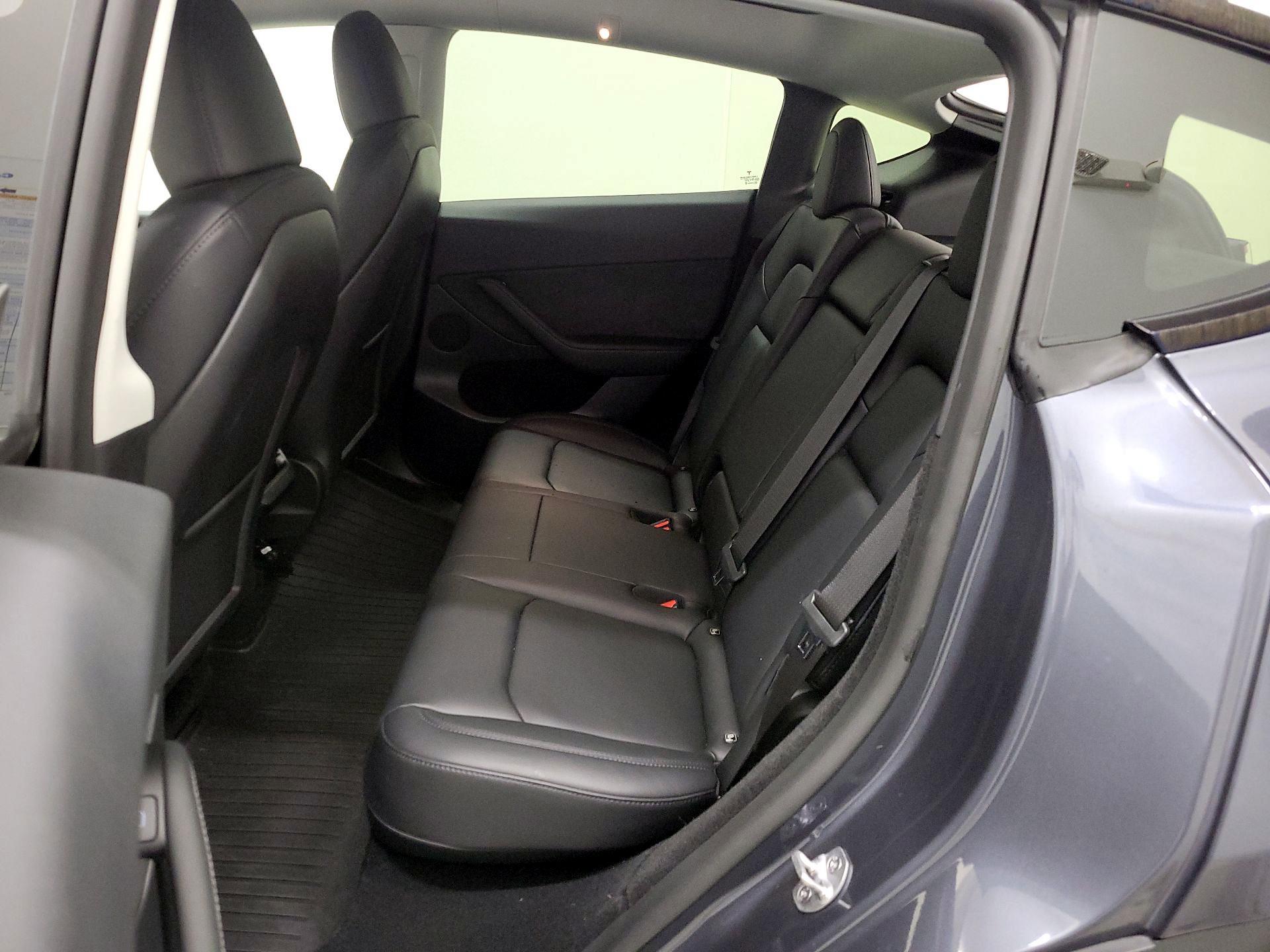 Thumbnail: 2023 Tesla Model Y - 18