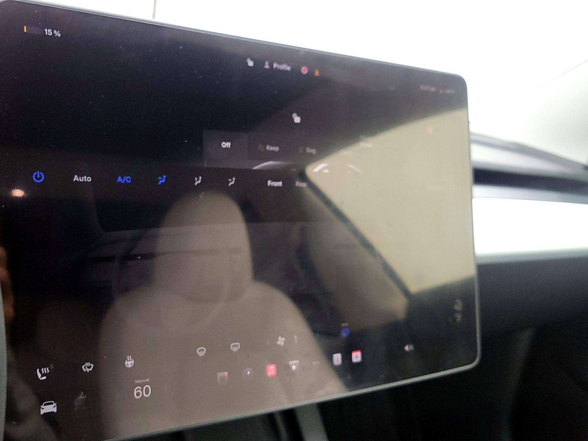 Thumbnail: 2023 Tesla Model 3 - 15