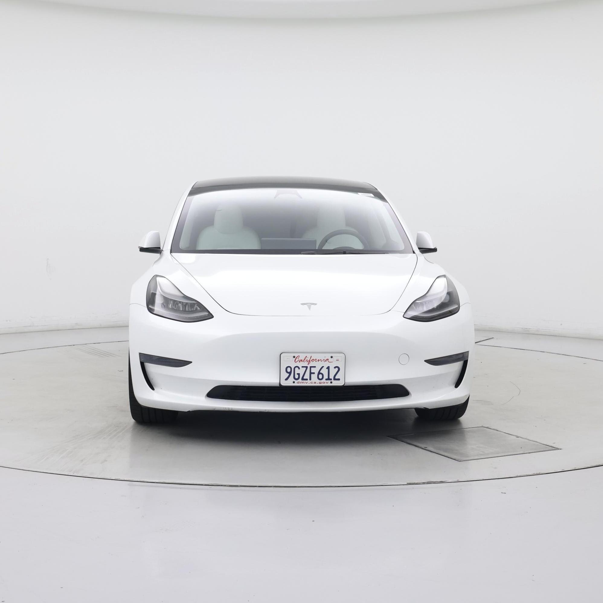 Thumbnail: 2023 Tesla Model 3 - 5