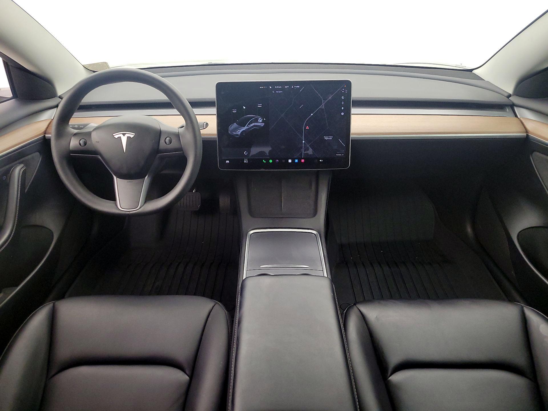 Thumbnail: 2023 Tesla Model 3 - 9